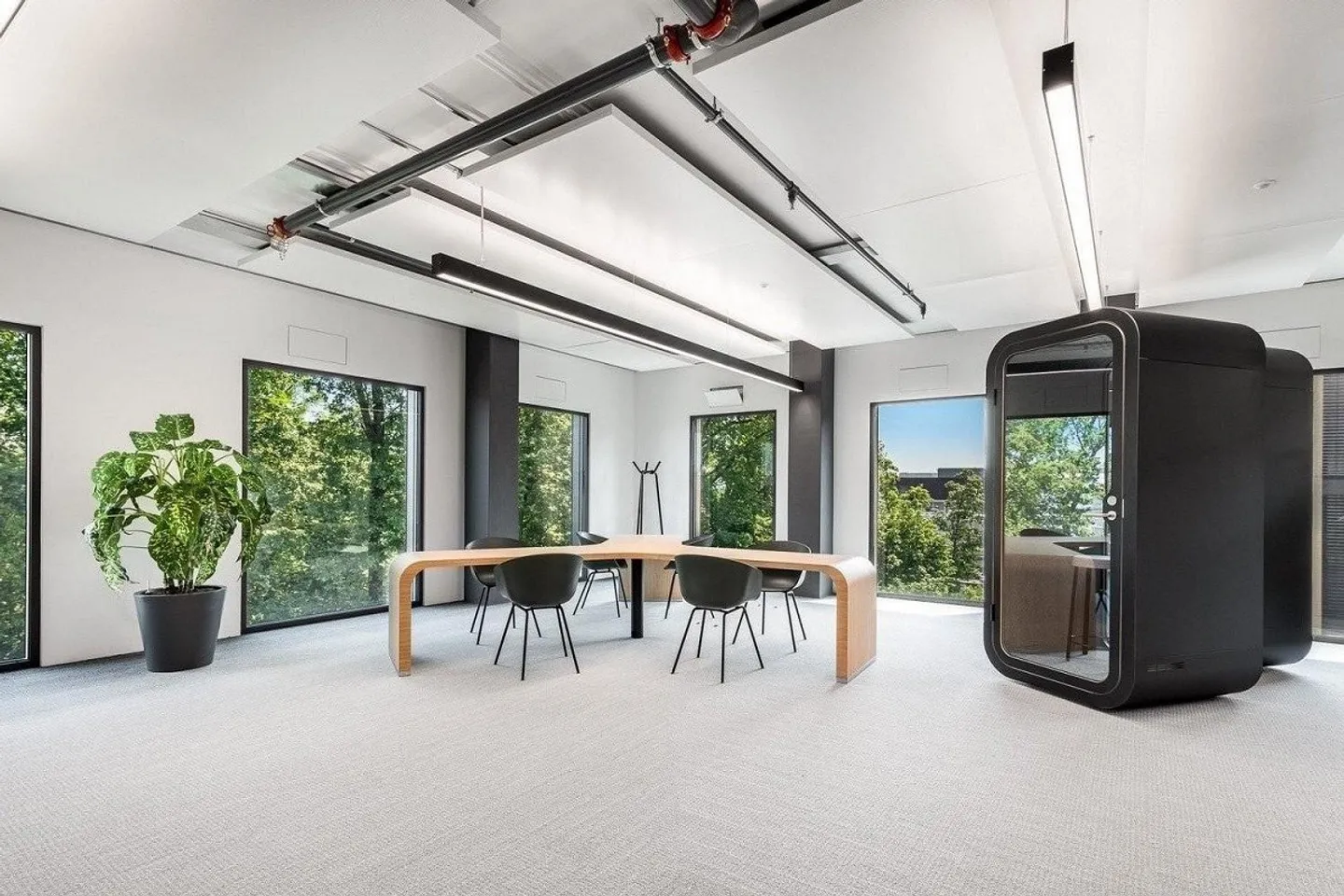 R2 Tower - Above the Rooftops of Wallisellen - Photo 1 of 13