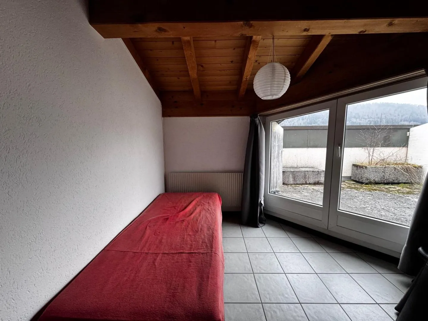 Apartment with terrace 5.5 rooms - Photo 3 of 20