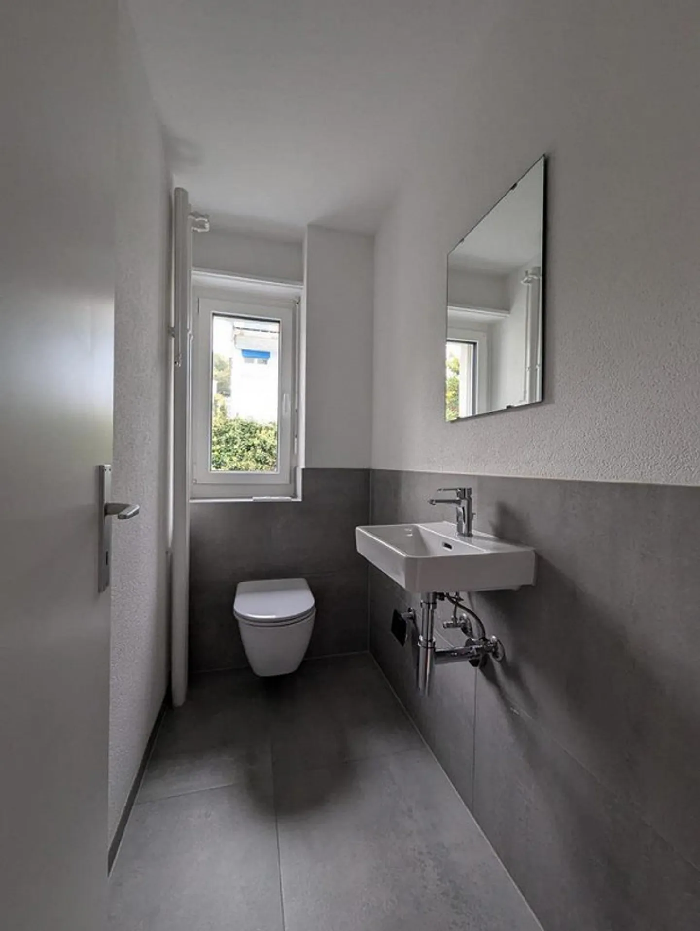Moderne 4.5-Zimmerwohnung im 1. OG mit zwei Balkonen - Foto 8 von 12