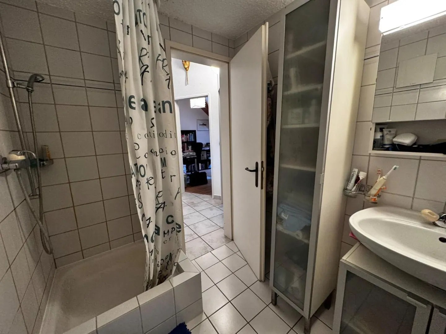 Apartment with terrace 5.5 rooms - Photo 4 of 20