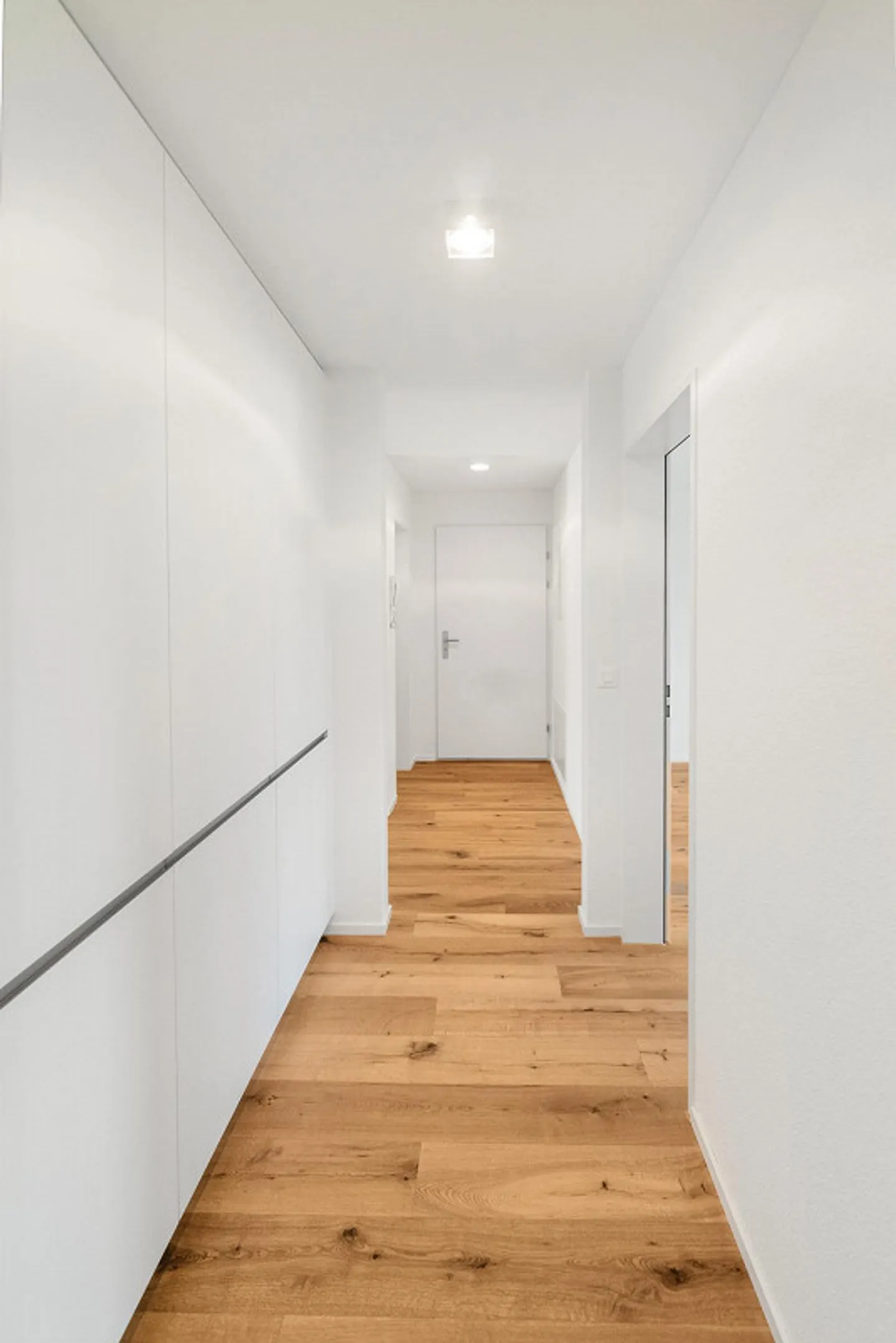 Renovierte 4.5-Zimmer-Wohnung – ruhige Lage, durchdachter Ausbau - Foto 5 von 14