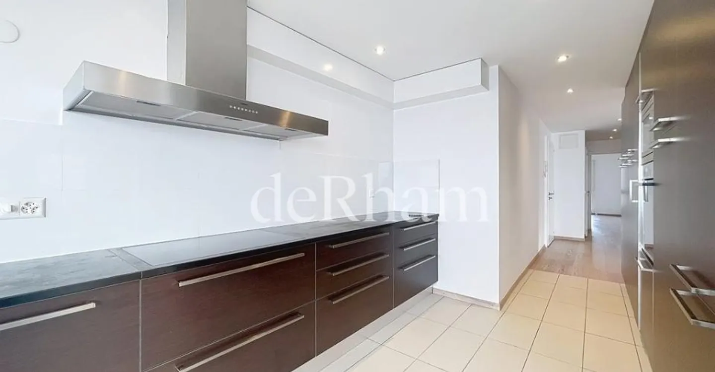 Wunderschöne 4,5-Zimmer-Wohnung in Pully! - Foto 4 von 10