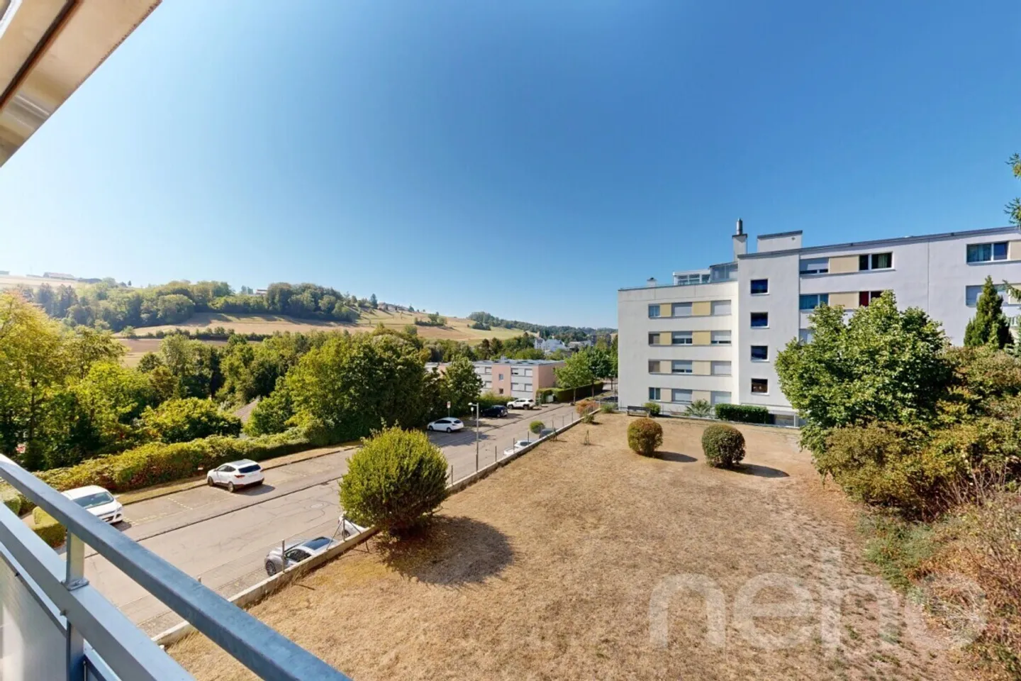 Appartamento 3 locali con potenziale e bella vista nel verde - Foto 4 di 9