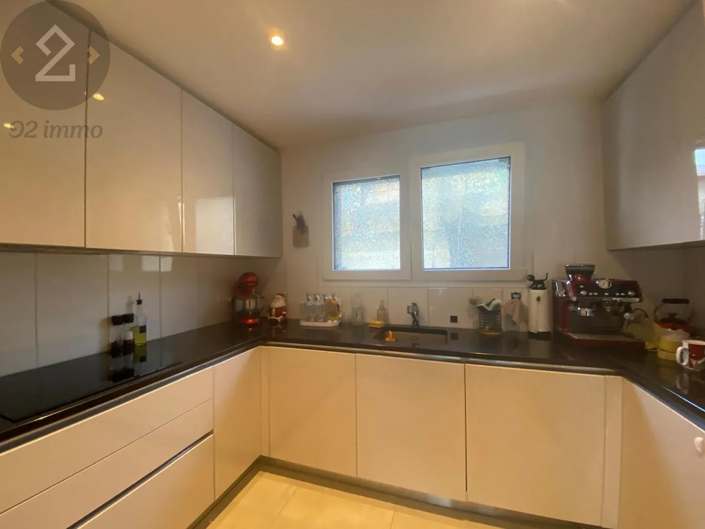 Villa 5,5 stanze con vista magnifica a 10 min da Matran - Foto 4 di 10