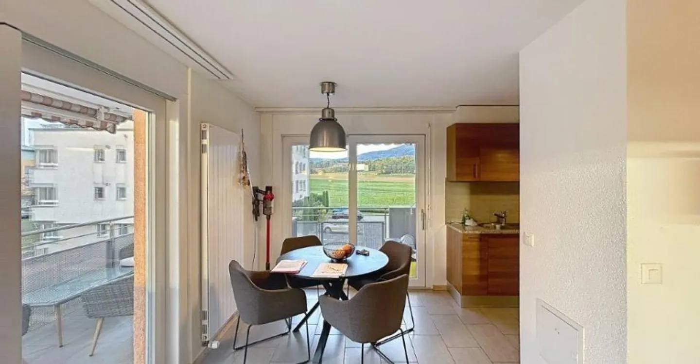 Spacious Apartment in Orbe - Photo 3 of 11