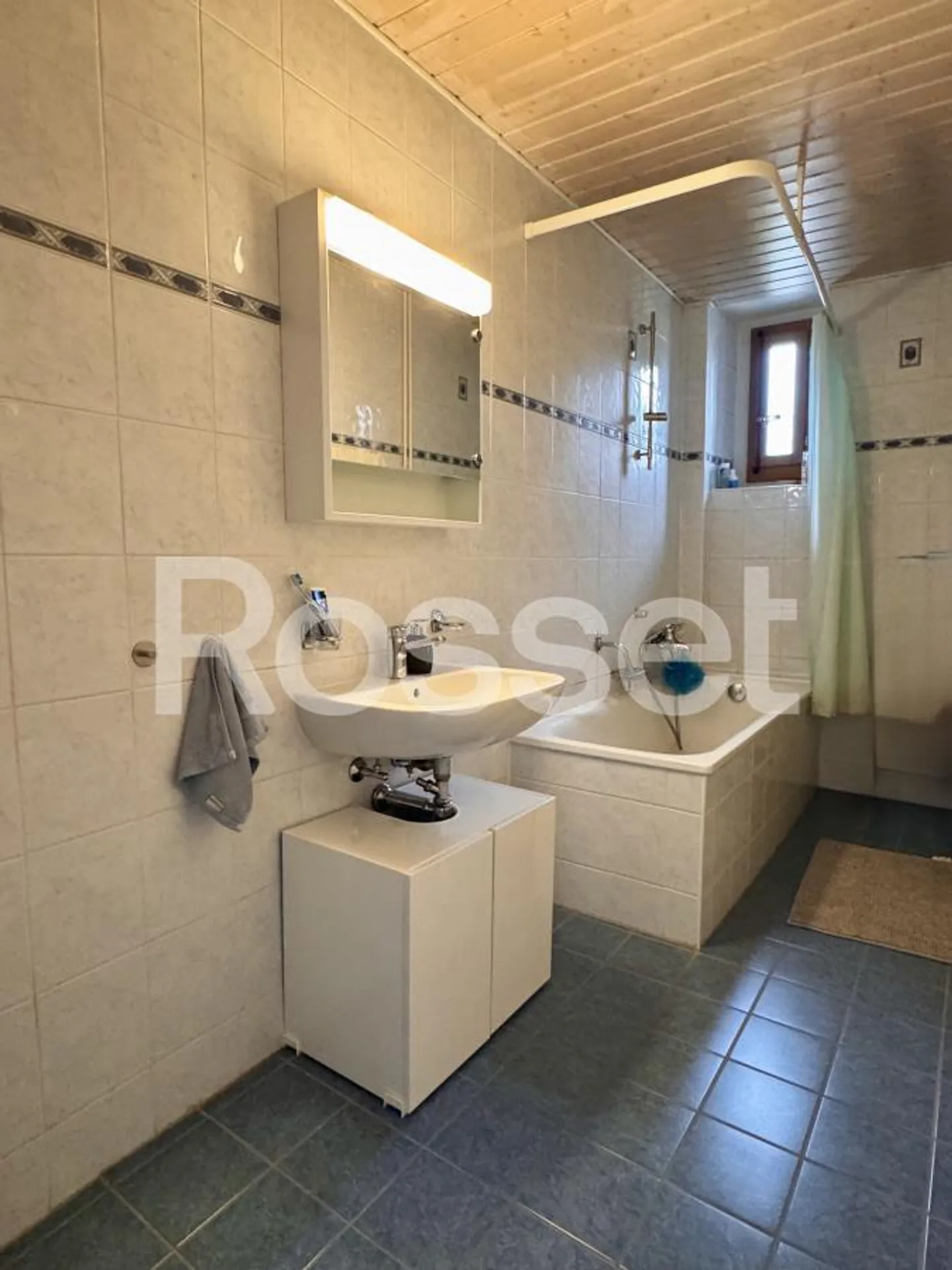 3-room apartment on the 2nd floor of approximately 55 m2 - Photo 2 of 9
