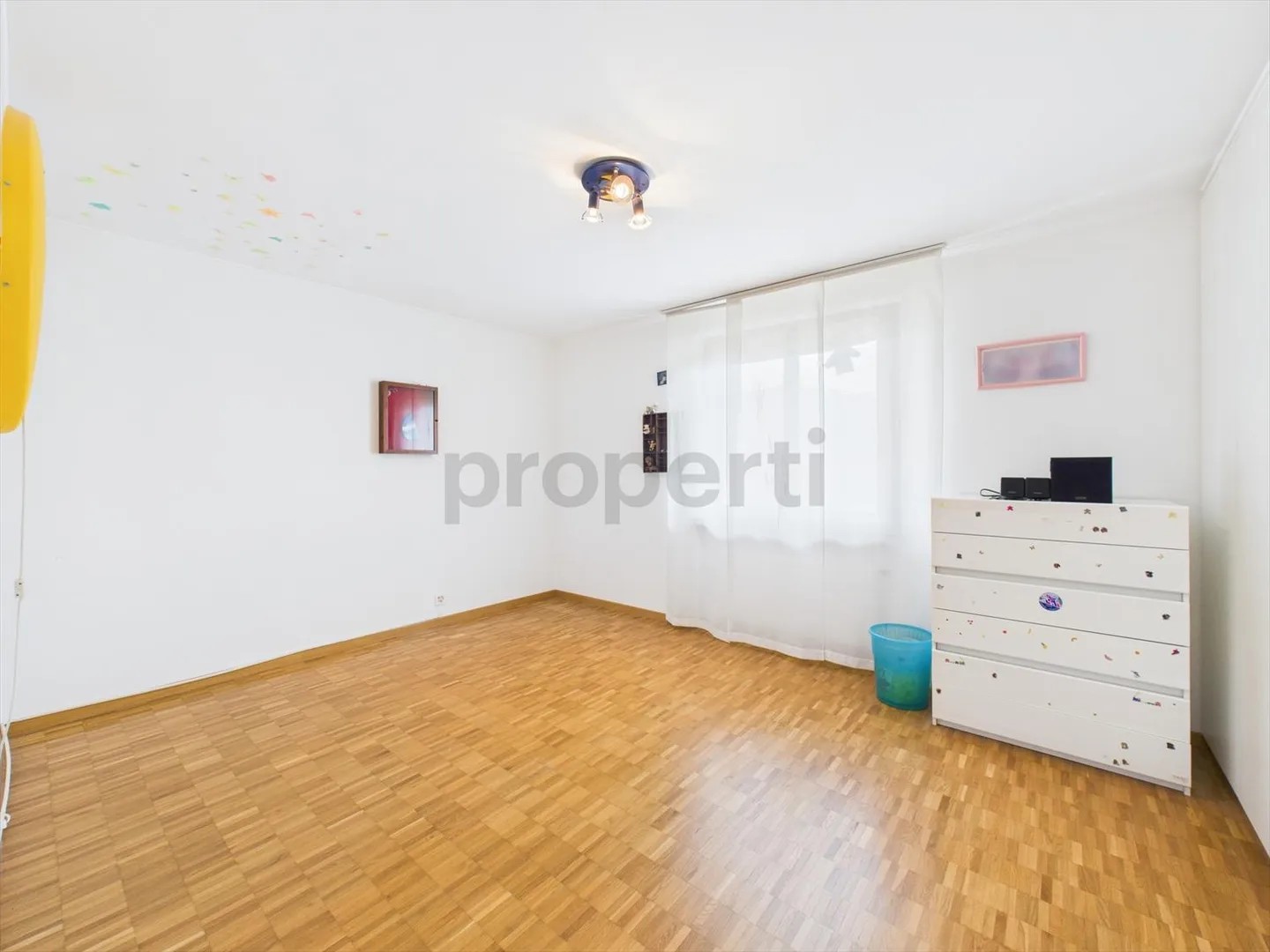 Inviting single-family home with stunning views of Lake Maggiore in Brissago - Photo 7 of 13