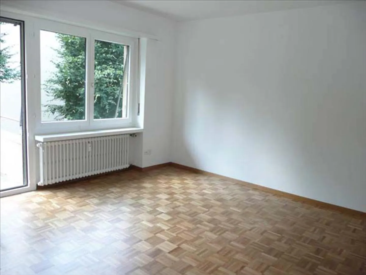 La tua nuova casa - vicino ad Albisriederplatz (limitato a 1 anno) - Foto 2 di 4