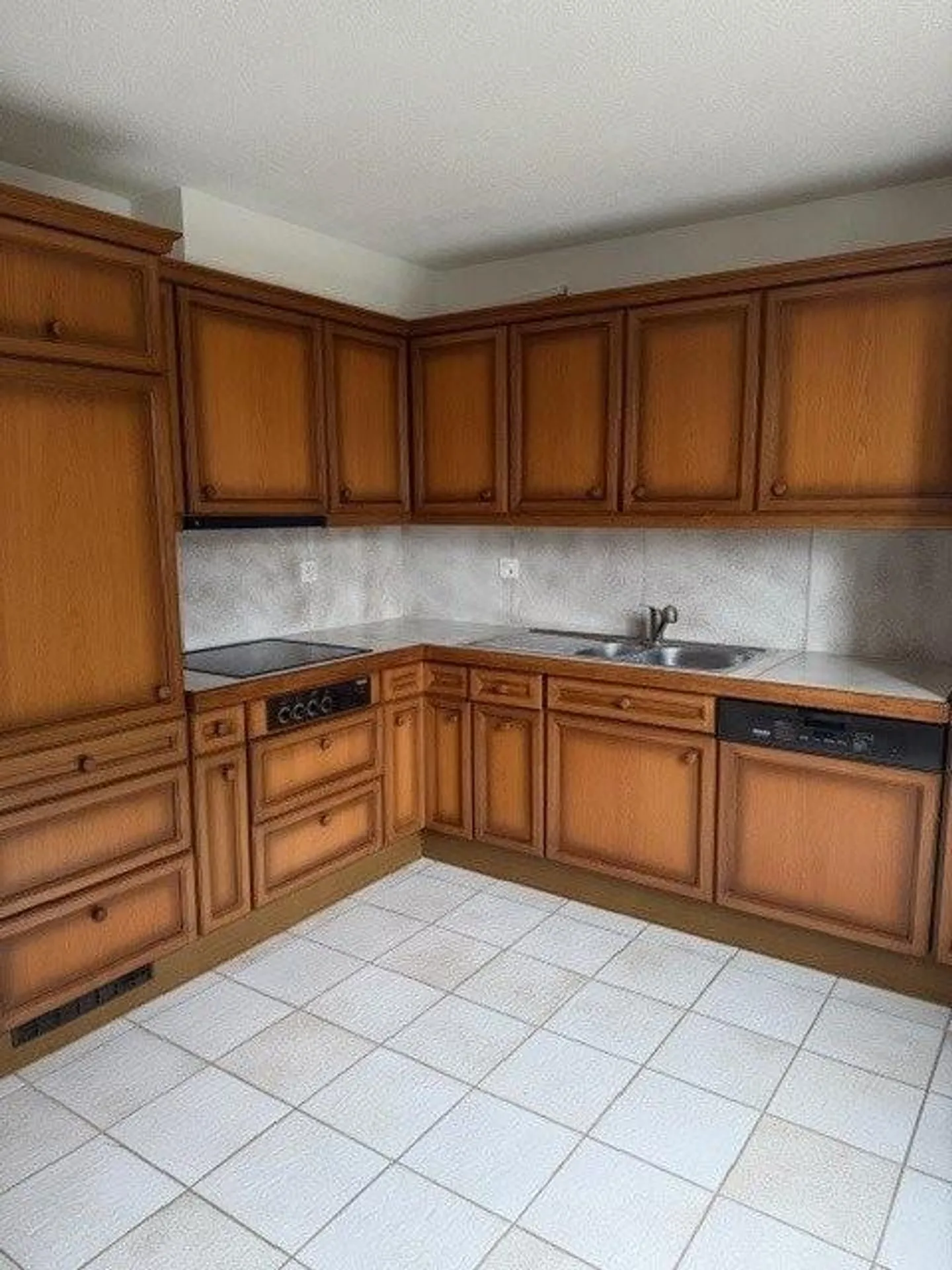 Vivere in modo centrale e conveniente! - Foto 3 di 11