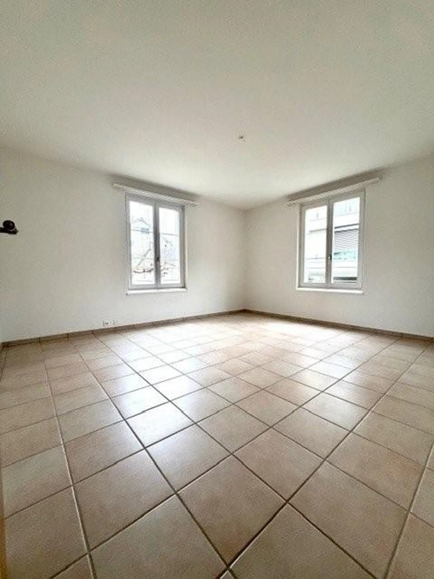 Vivere in modo centrale e conveniente! - Foto 7 di 11