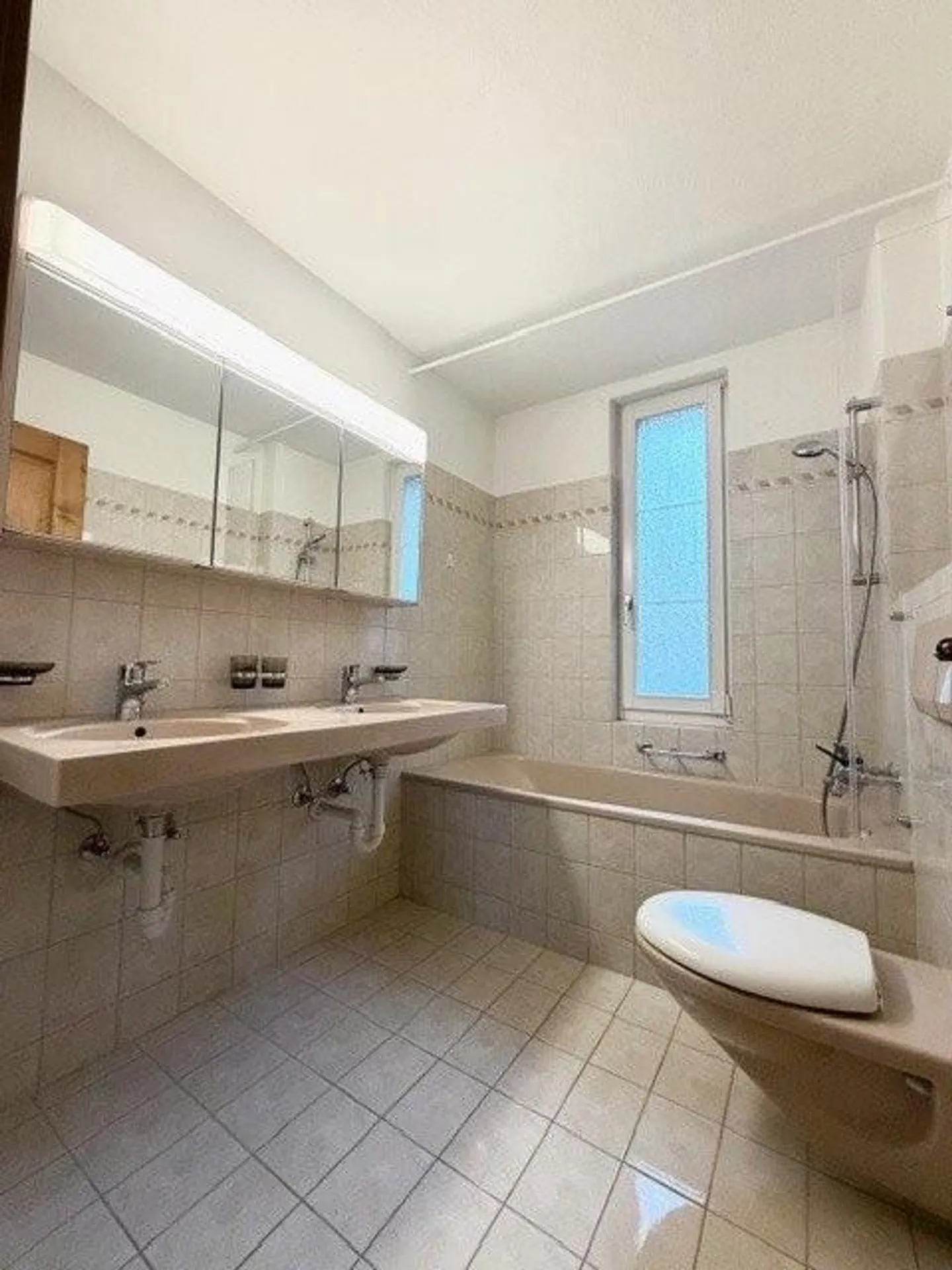 Vivere in modo centrale e conveniente! - Foto 8 di 11