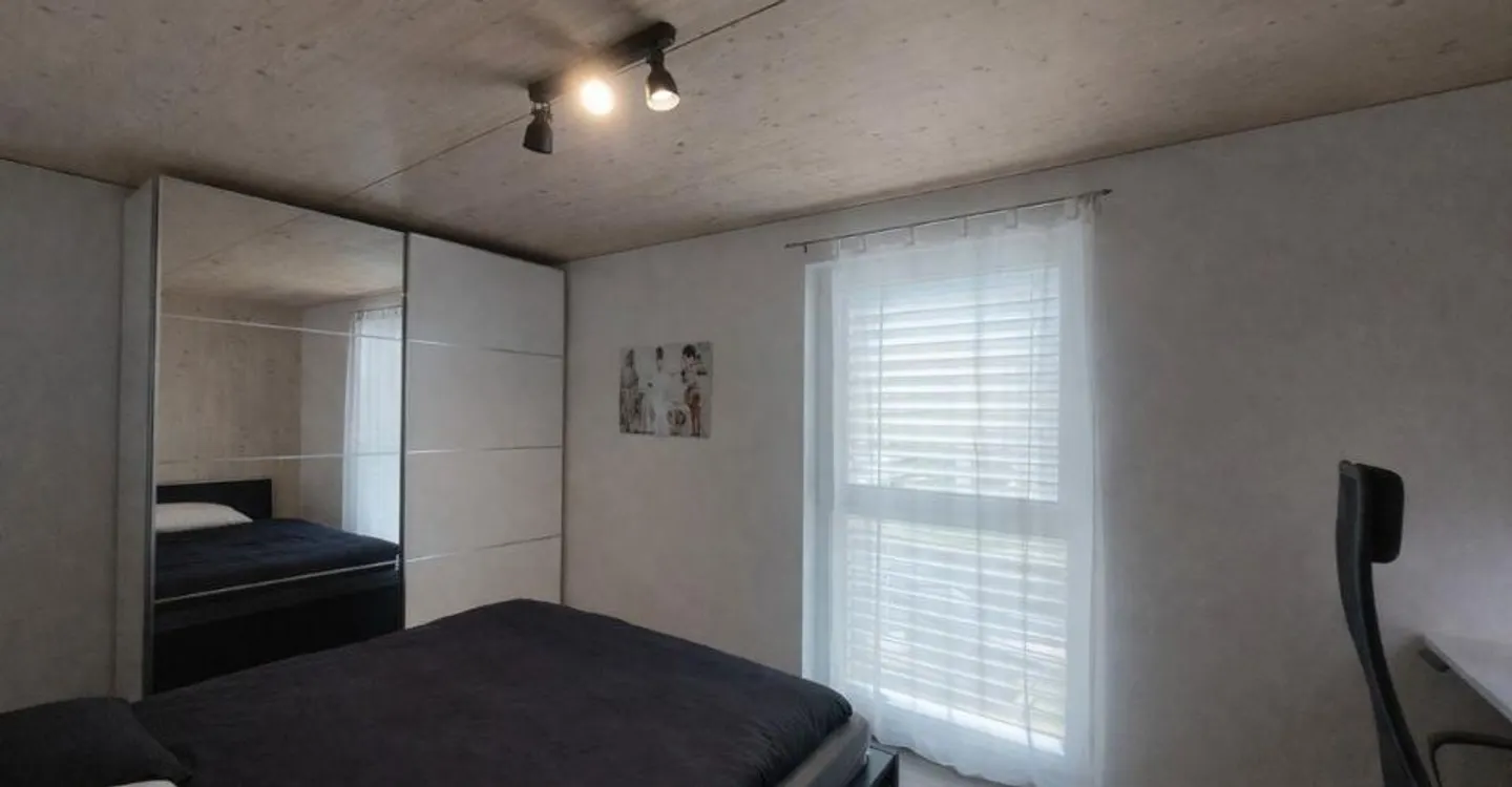Superbo appartamento moderno di 4,5 locali con terrazza, posto auto interno e posto auto esterno. - Foto 7 di 12