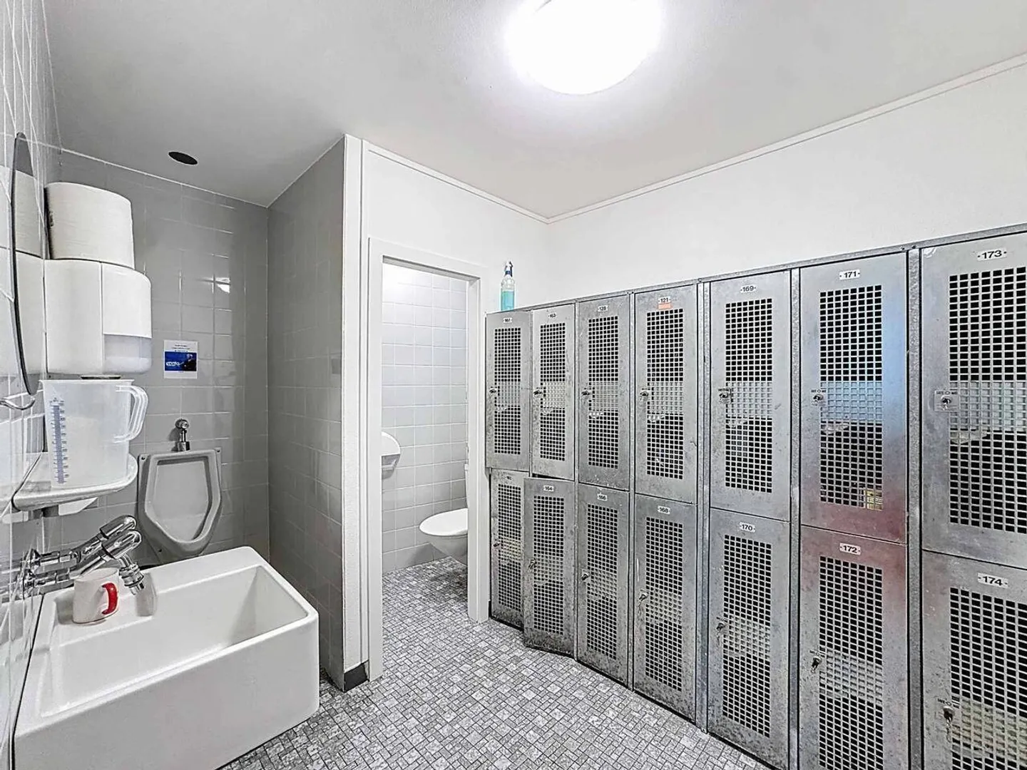 Spazio commerciale o amministrativo - Foto 6 di 6