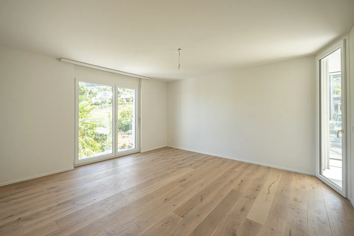Nouvellement rénové, spacieux appartement de 4,5 pièces au 1er étage avec ascenseur - Photo 9 sur 13
