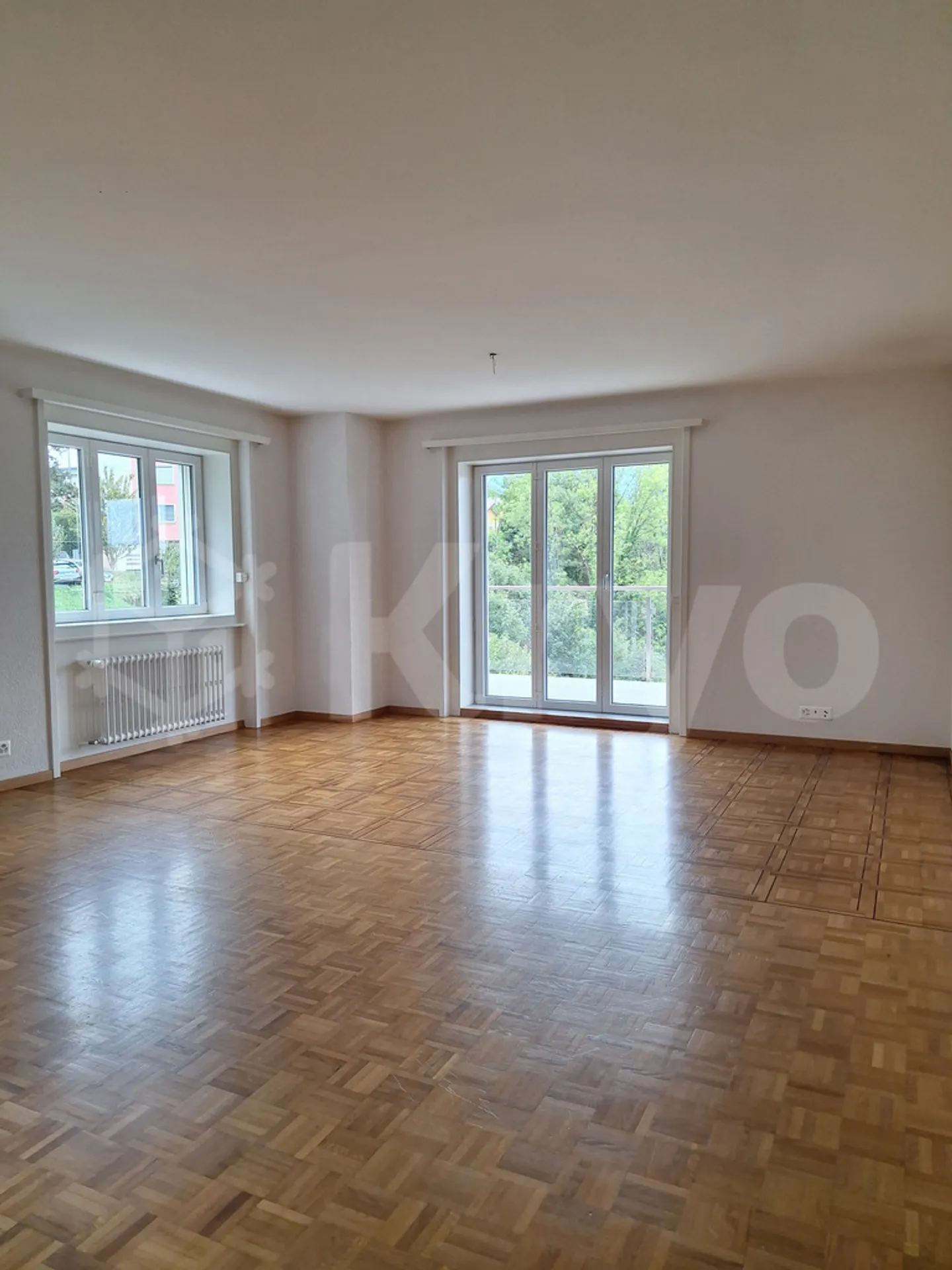Appartement spacieux avec vue sur le lac - Photo 2 sur 7