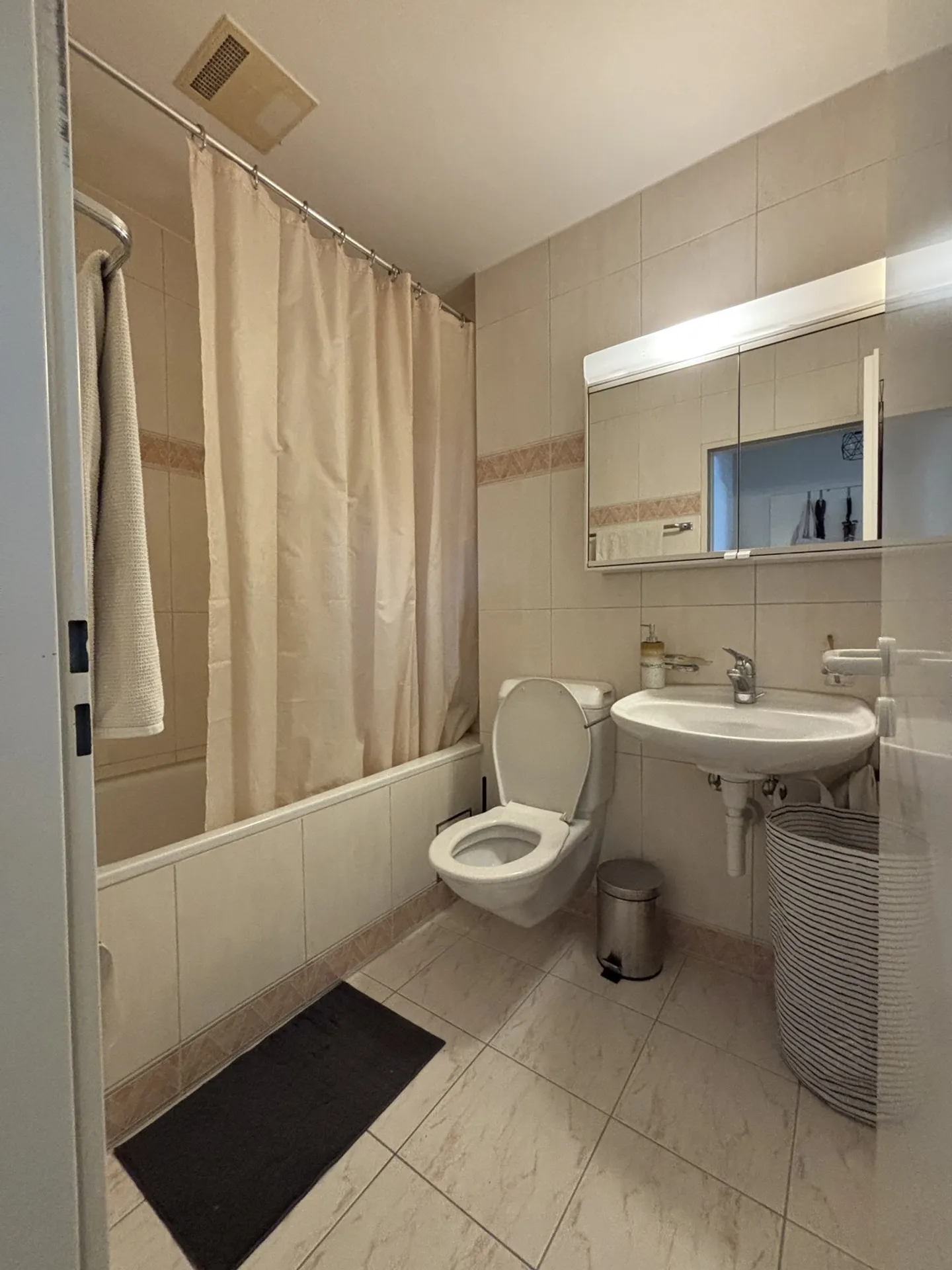 Charmante Möblierte Wohnung - Foto 8 von 9