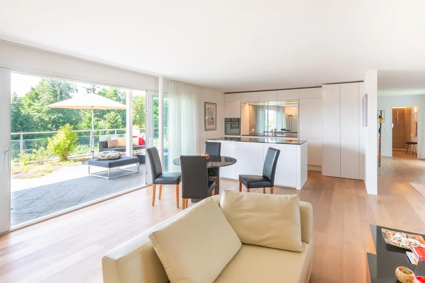 Appartement penthouse exclusif avec jardin sur le toit et vue panoramique - Photo 14 sur 20
