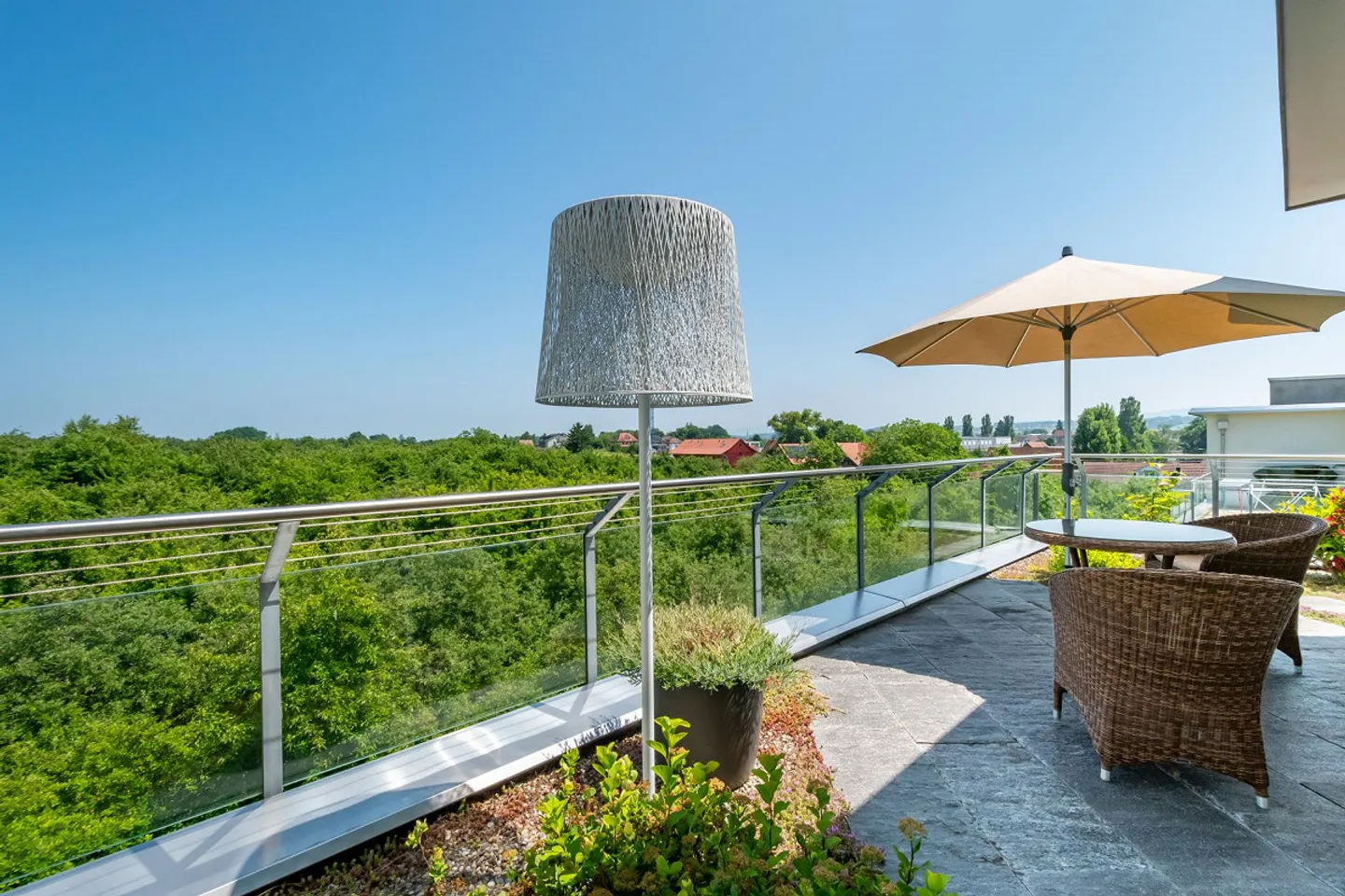 Appartement penthouse exclusif avec jardin sur le toit et vue panoramique - Photo 7 sur 20