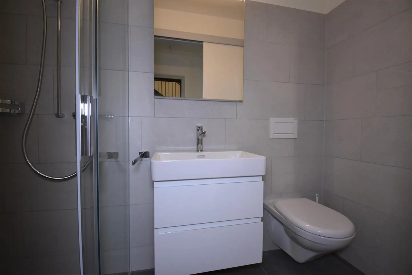 Completely renovated 1.0-room apartment available on the 2nd and 1st floor - Photo 7 of 11