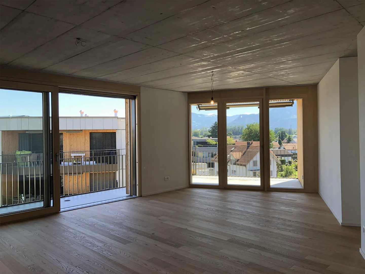 Morning/Afternoon Sun with Large Seating Area - Photo 4 of 7