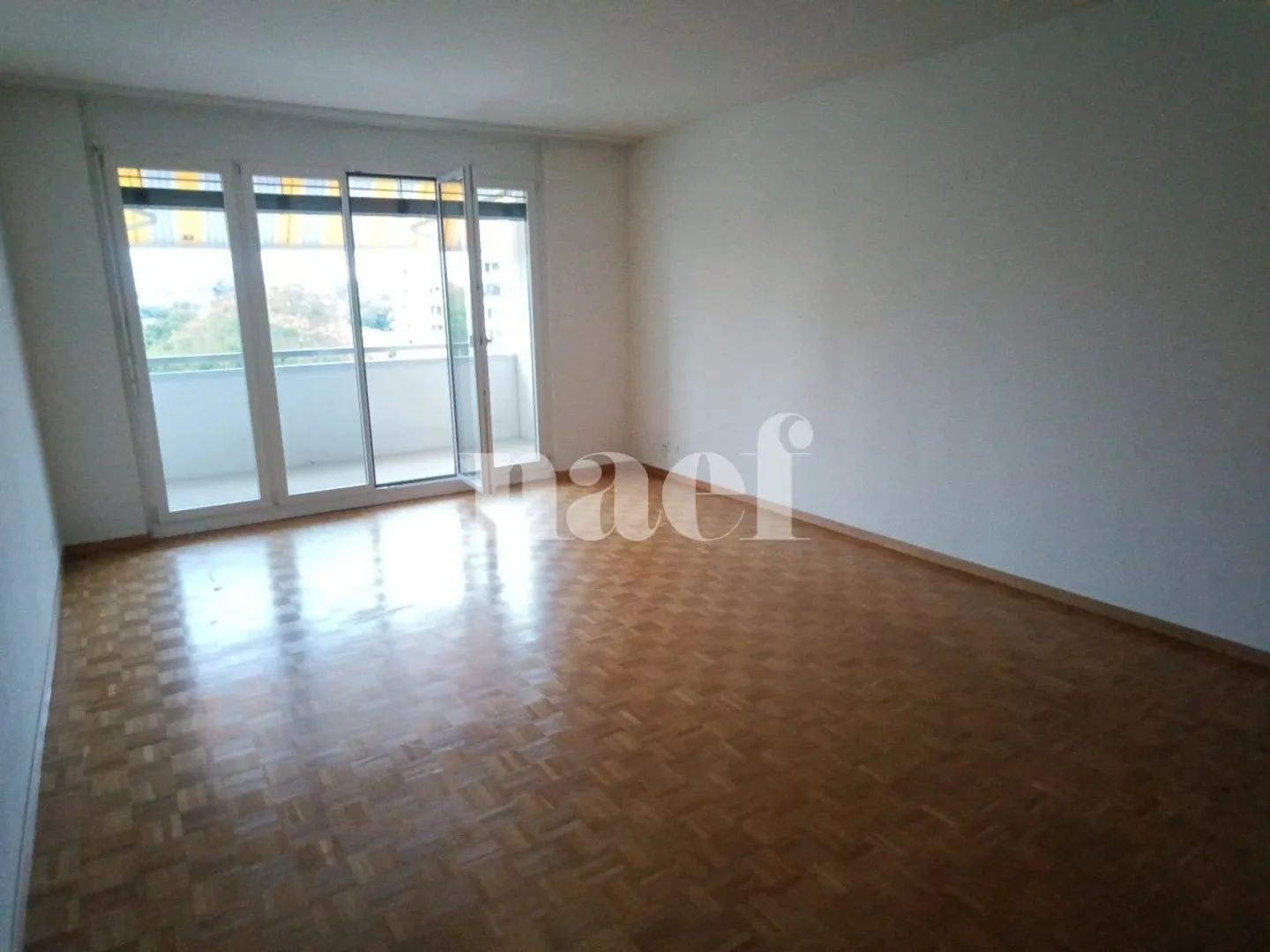Appartamento 4 locali - Foto 2 di 4