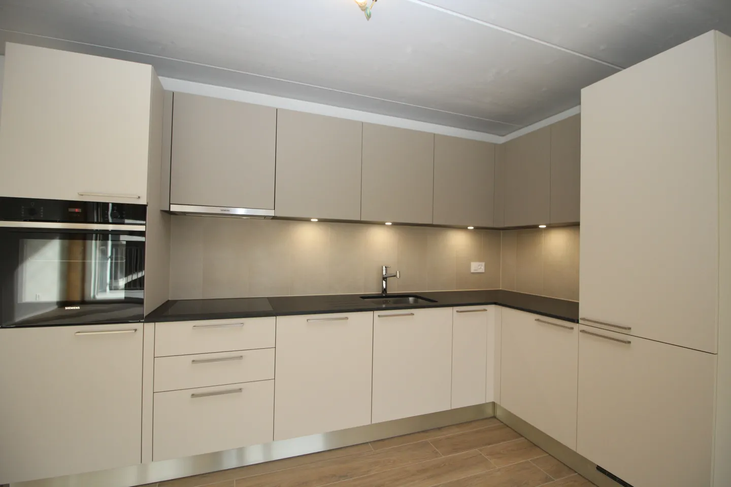 Contemporary Apartment in Ecoquartier - Photo 3 of 7