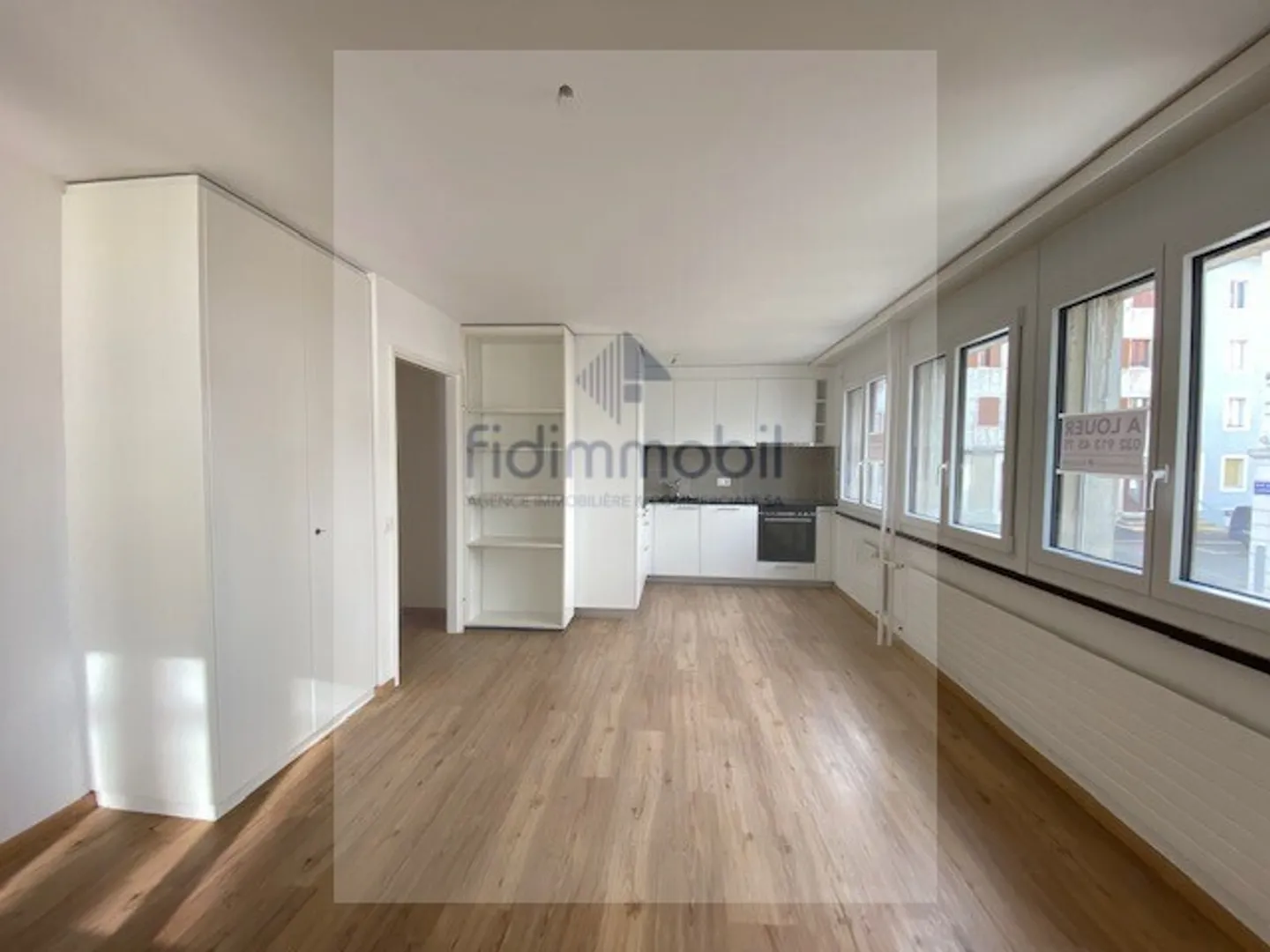 Appartement rénové à La Chaux-de-Fonds - Photo 2 sur 7