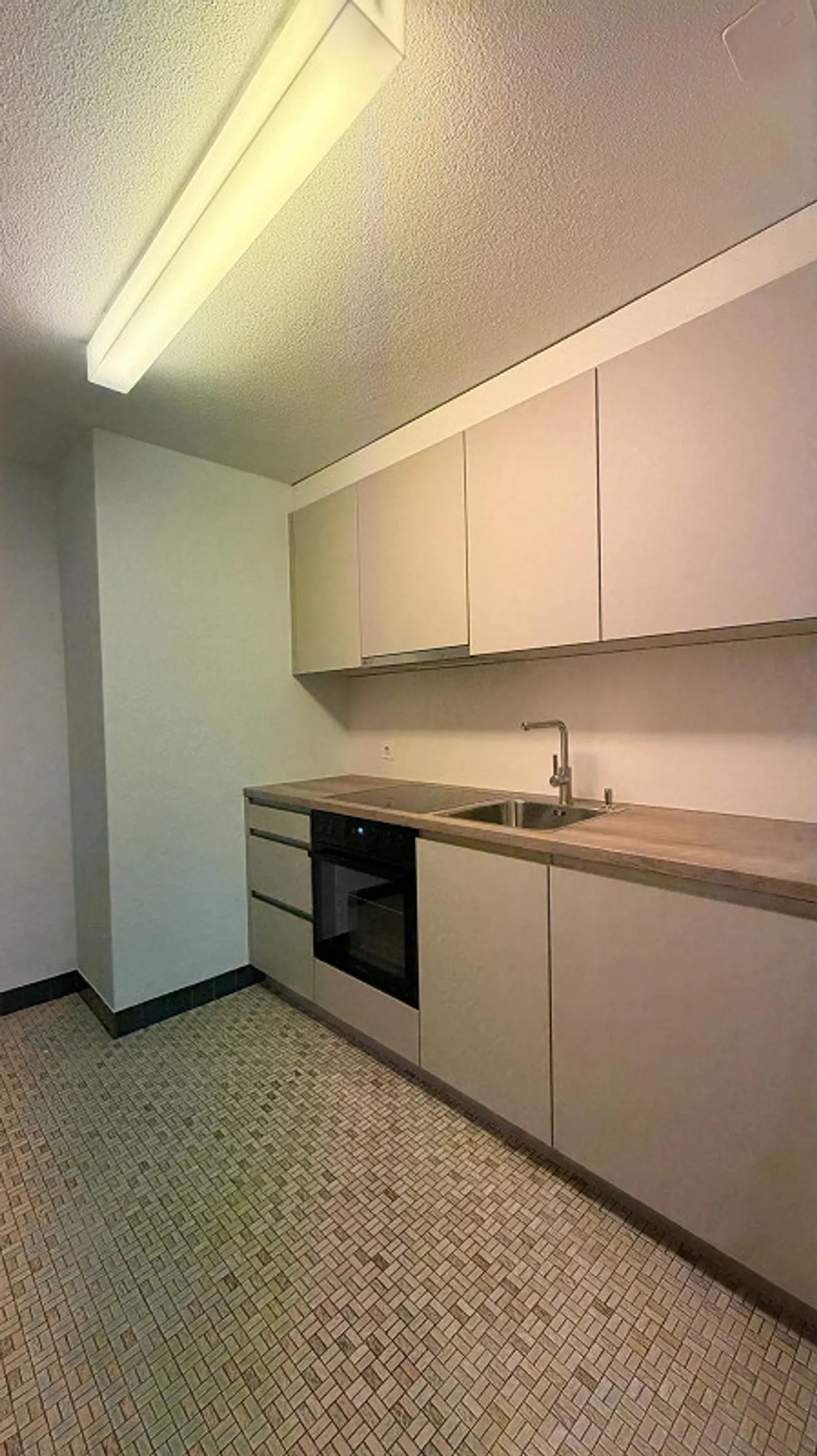 2.5 Room Apartment - Photo 6 of 10