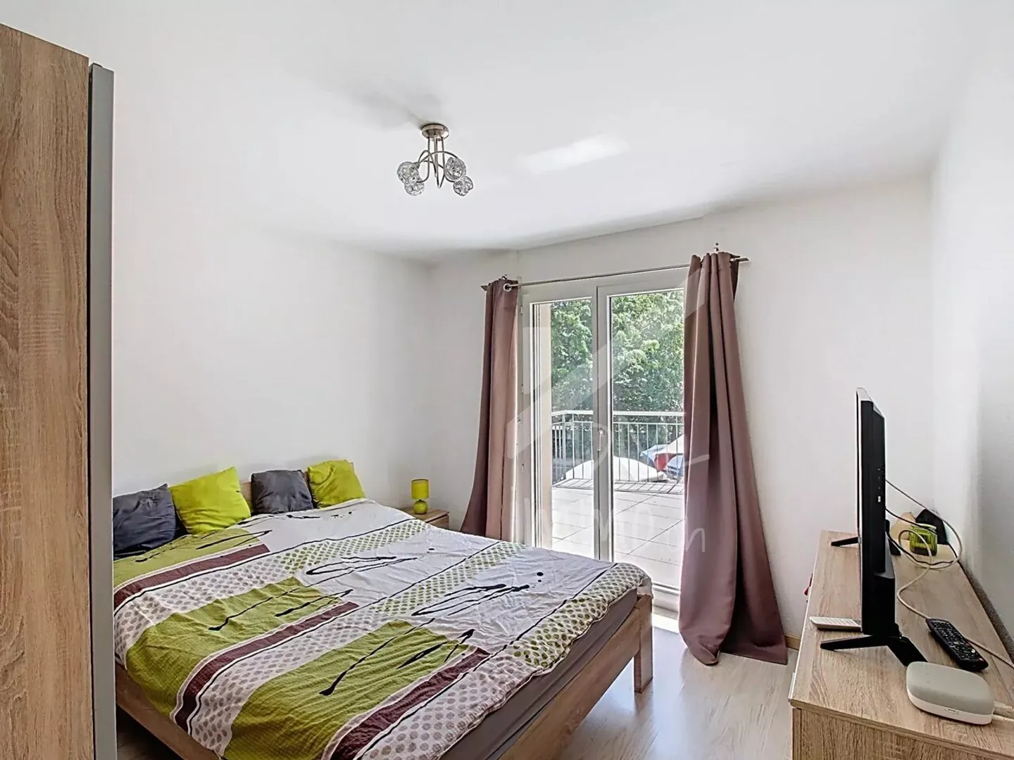 Schöne 3,5-Zimmer-Wohnung, große Terrasse, Zentrum von Fully - Foto 6 von 7
