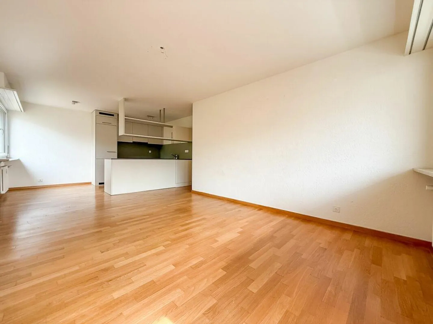 Helle 3.5-Zimmerwohnung mit Balkon - Foto 6 von 11