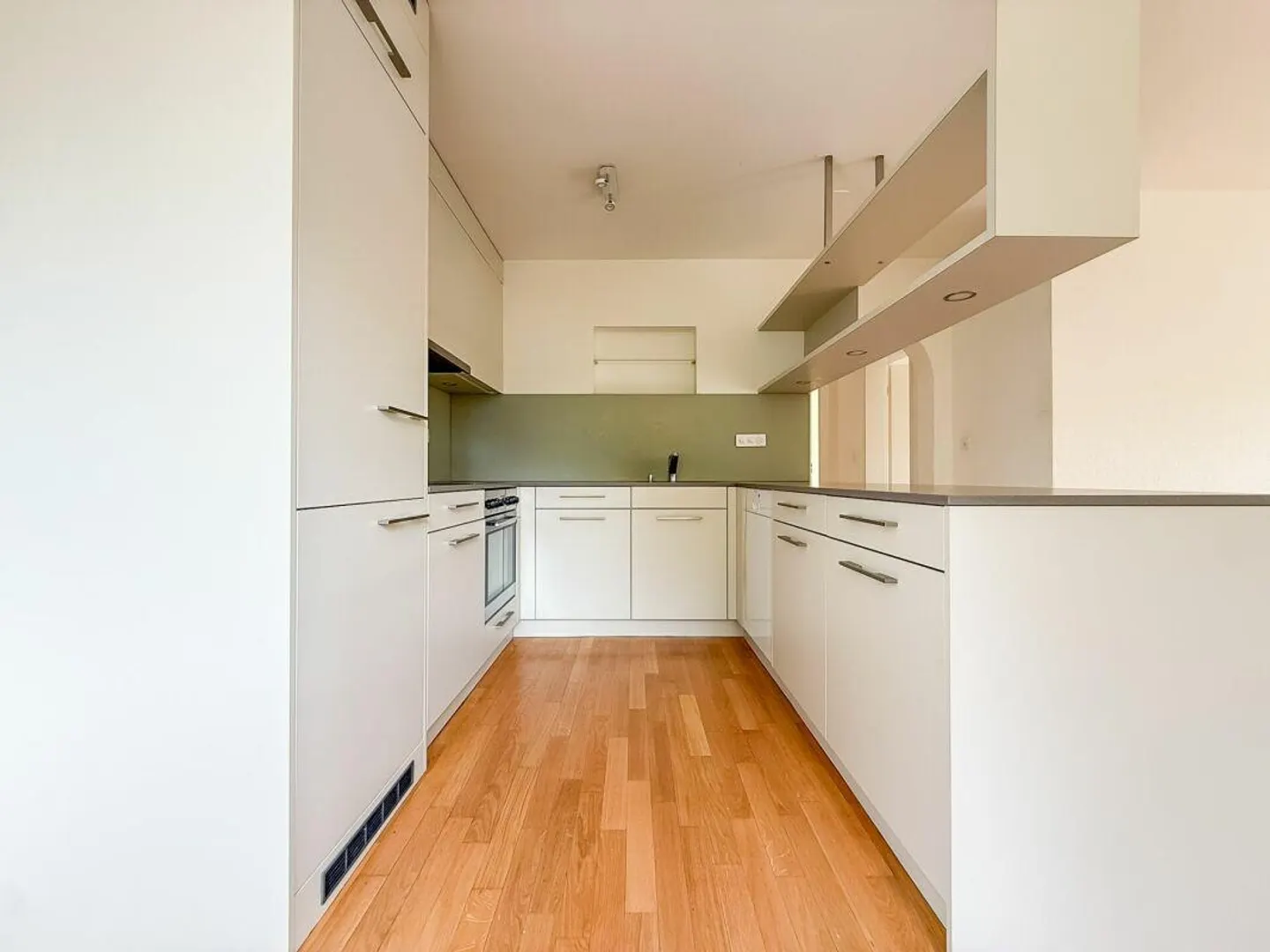 Helle 3.5-Zimmerwohnung mit Balkon - Foto 7 von 11