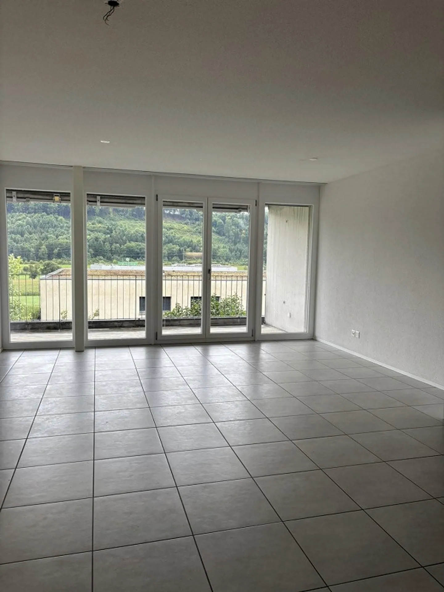 2.5-Zimmerwohnung im 1. OG in Pieterlen zu vermieten - Foto 4 von 11