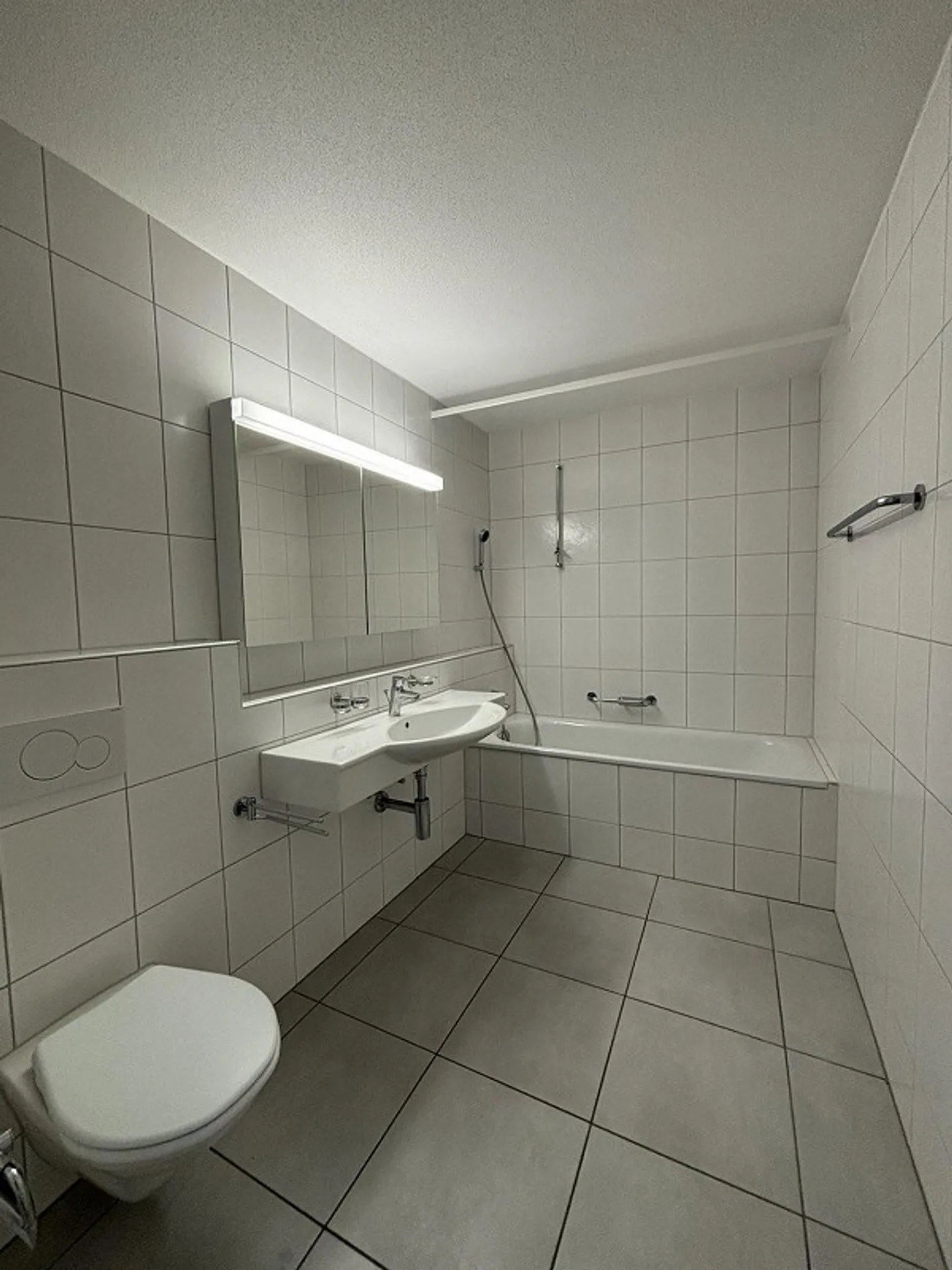 2.5-Zimmerwohnung im 1. OG in Pieterlen zu vermieten - Foto 6 von 11