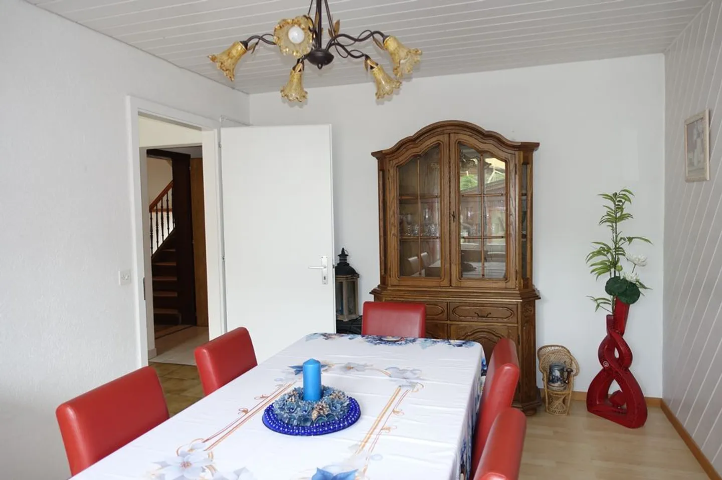 Tramelan - House with 11 1/2 Rooms and Garage - Photo 7 of 13