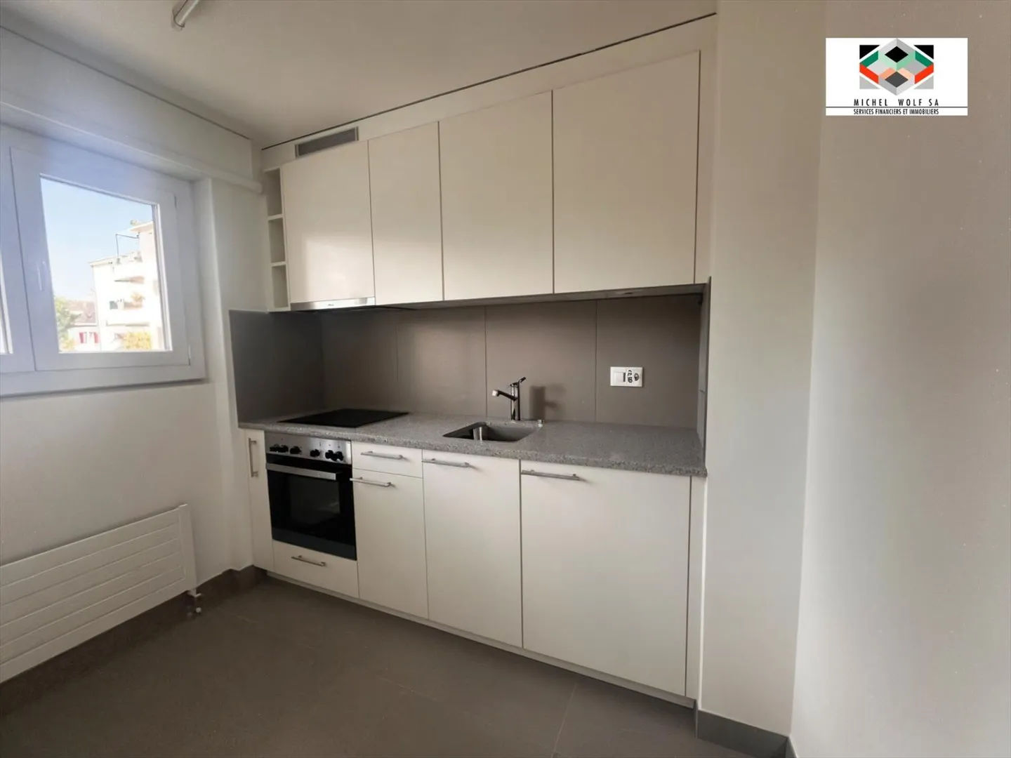 Bell'appartamento di 3 locali a Marin-Epagnier, completamente ristrutturato - Foto 3 di 5