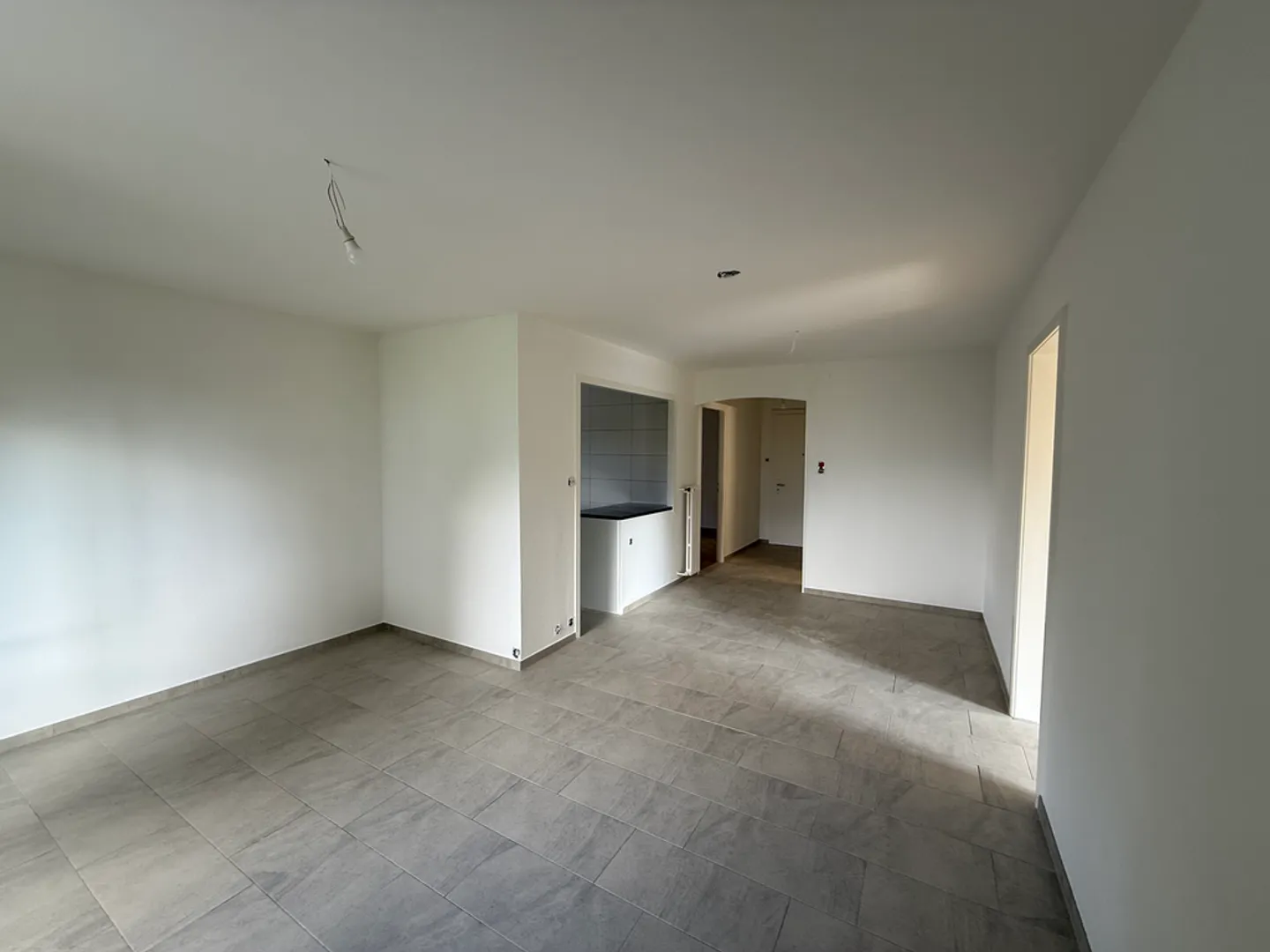 Appartamento in affitto - Foto 3 di 12