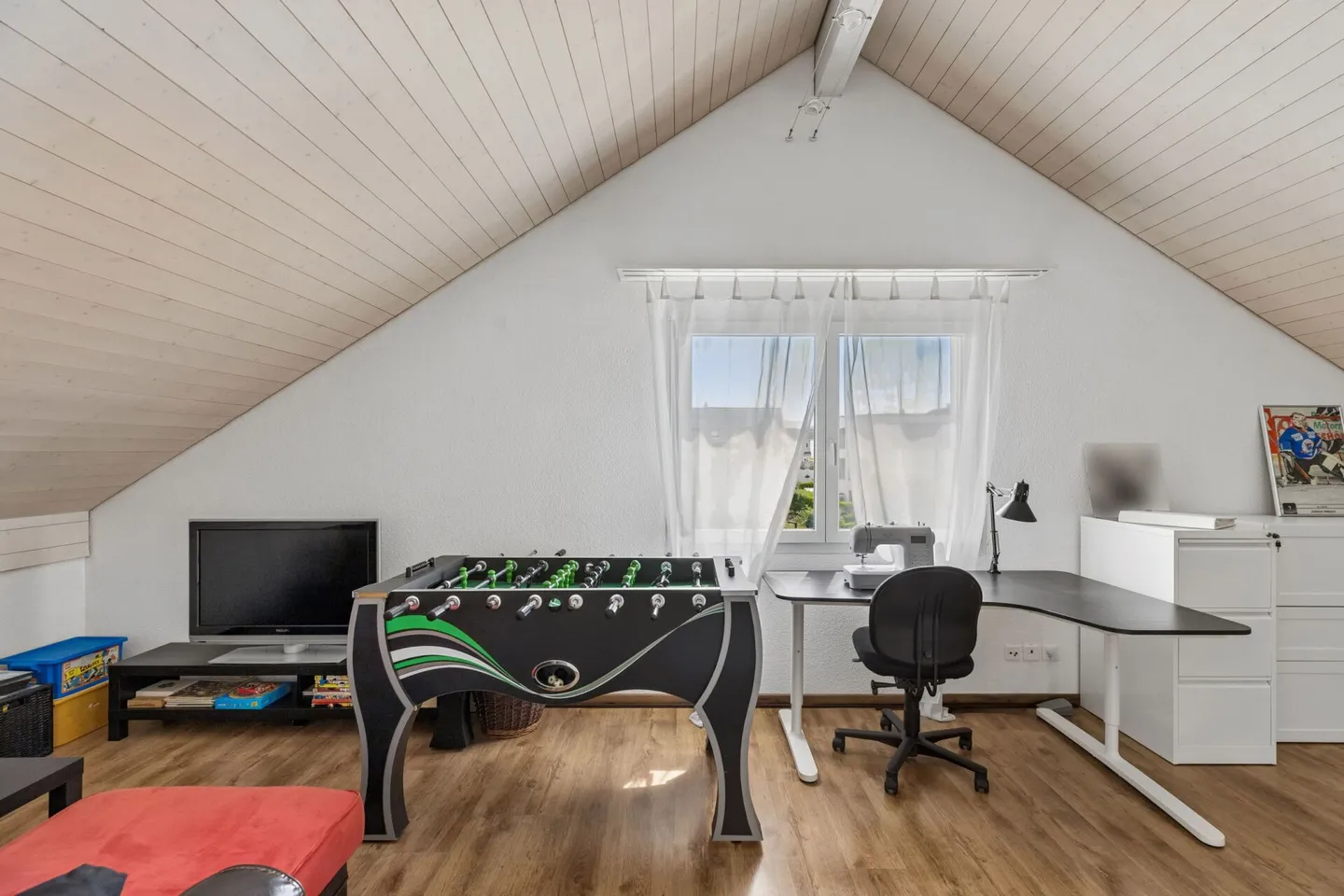 Maison individuelle de 6 pièces adaptée aux familles avec jardin - Photo 22 sur 29