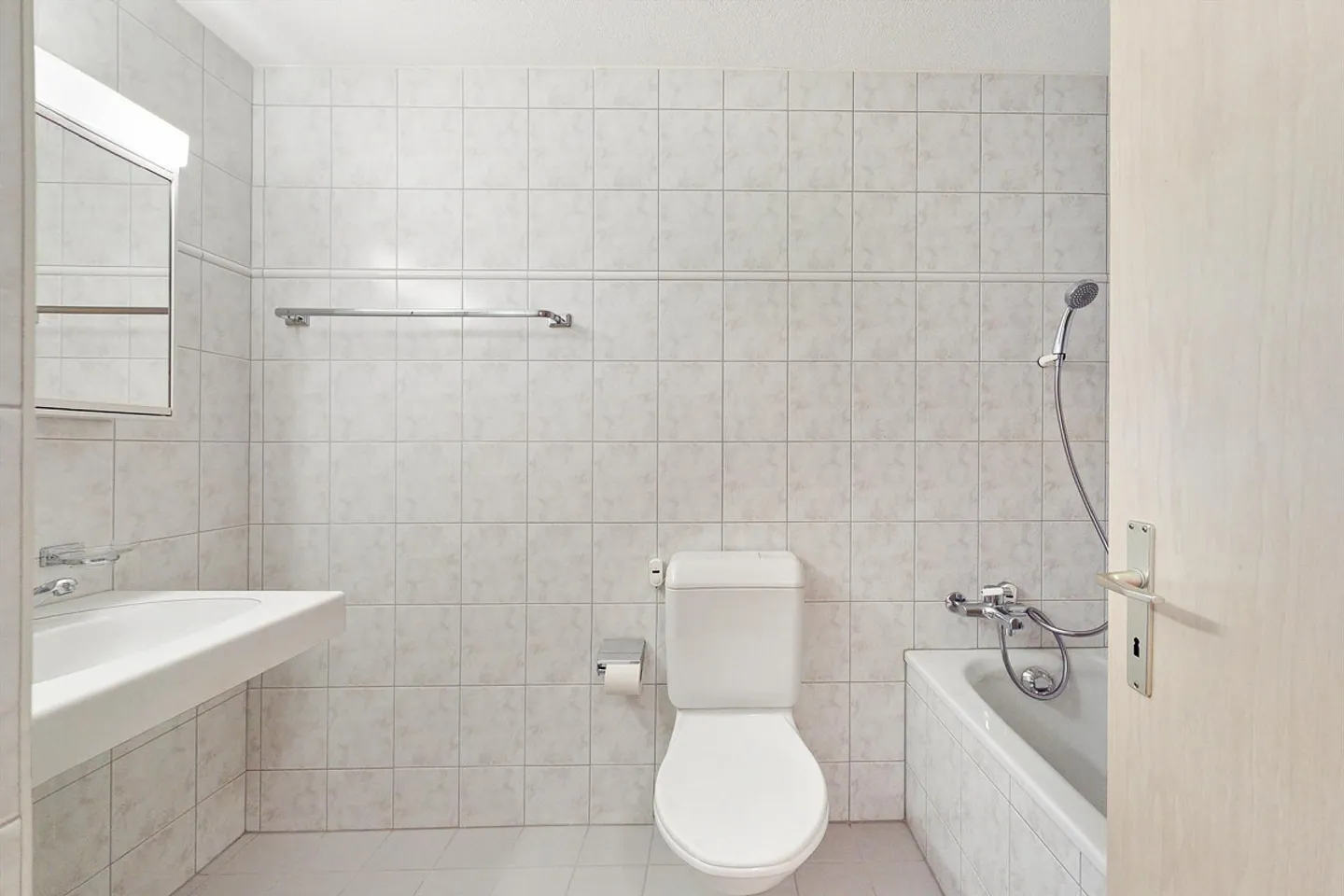 Gemütliche Wohnung mit sonniger Terrasse - Foto 7 von 9