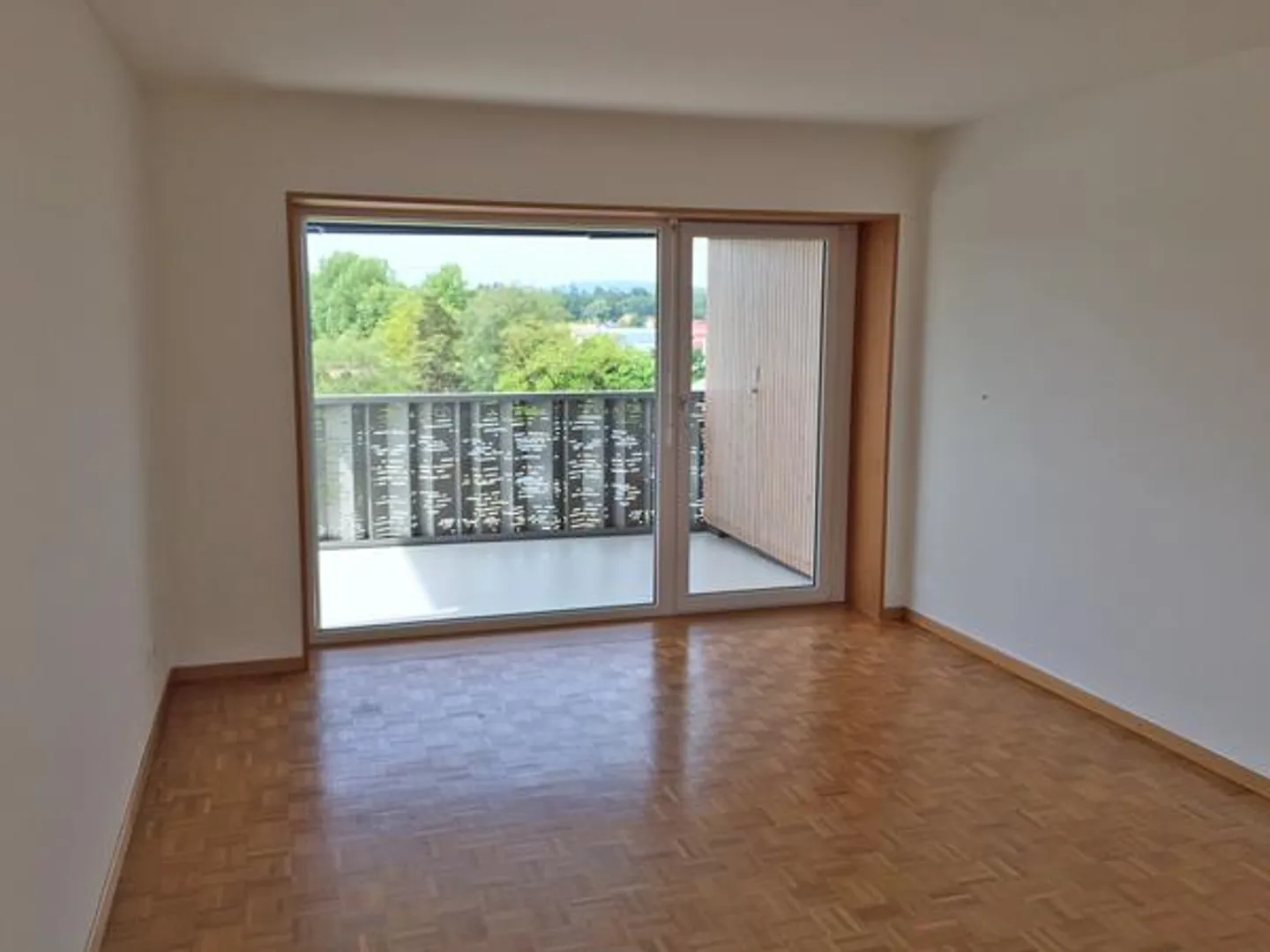 Schöne 3.5-Zimmer Genossenschaftswohnung sucht neue Mieterschaft - Foto 2 von 7