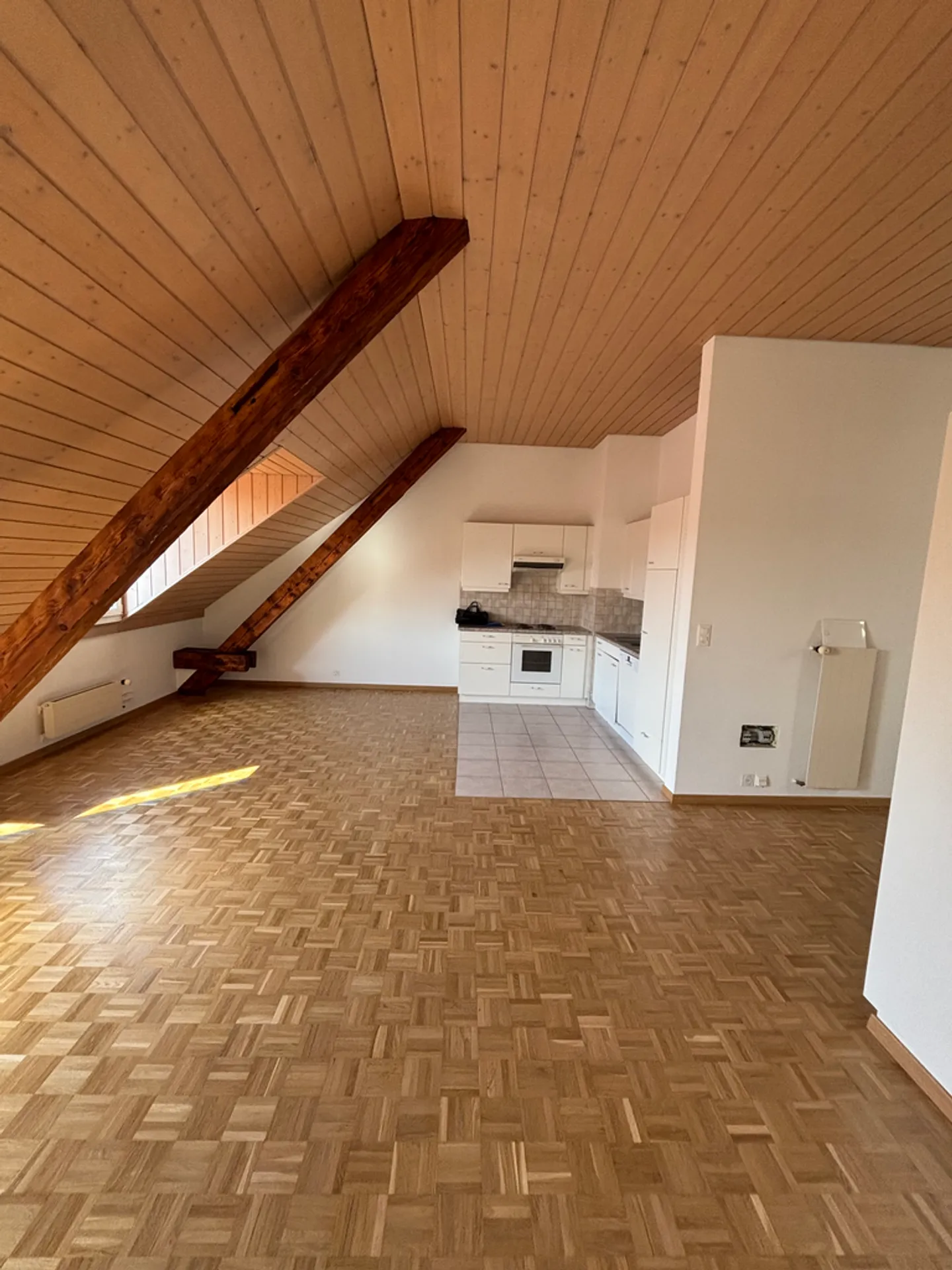 Appartamento in affitto - Foto 2 di 9