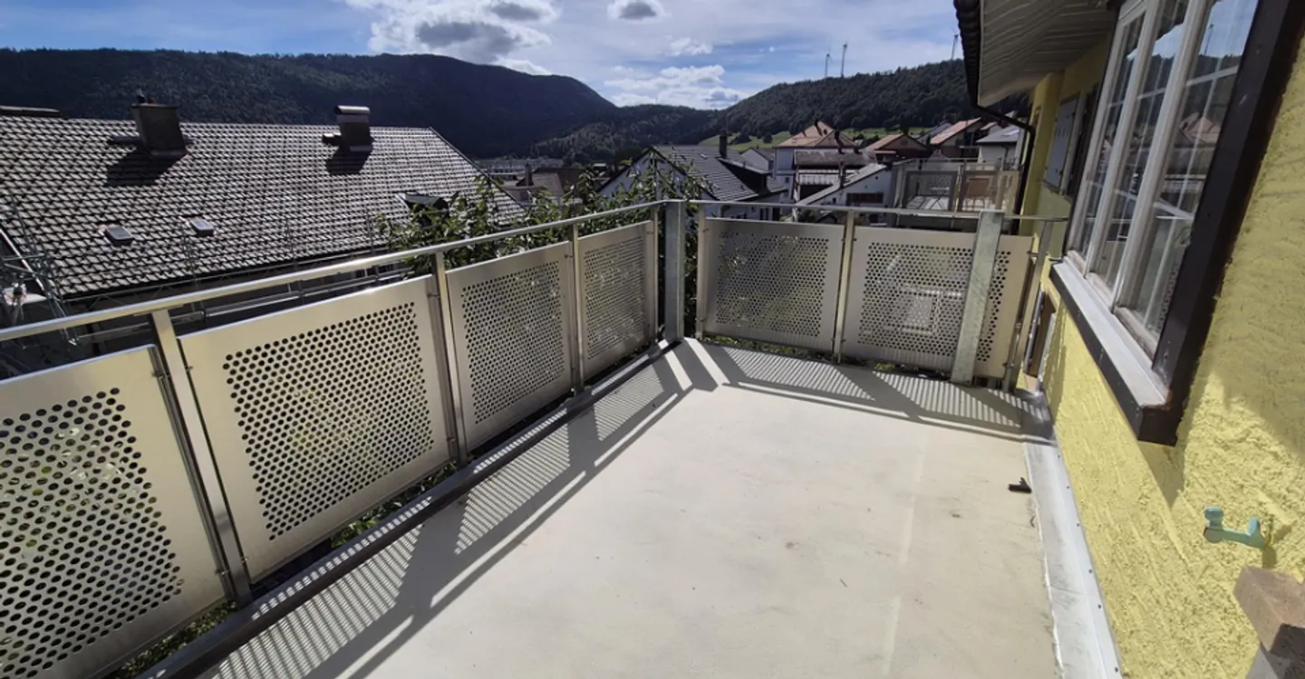 Appartement de 3 pièces au 2 ème étage - Photo 2 sur 5