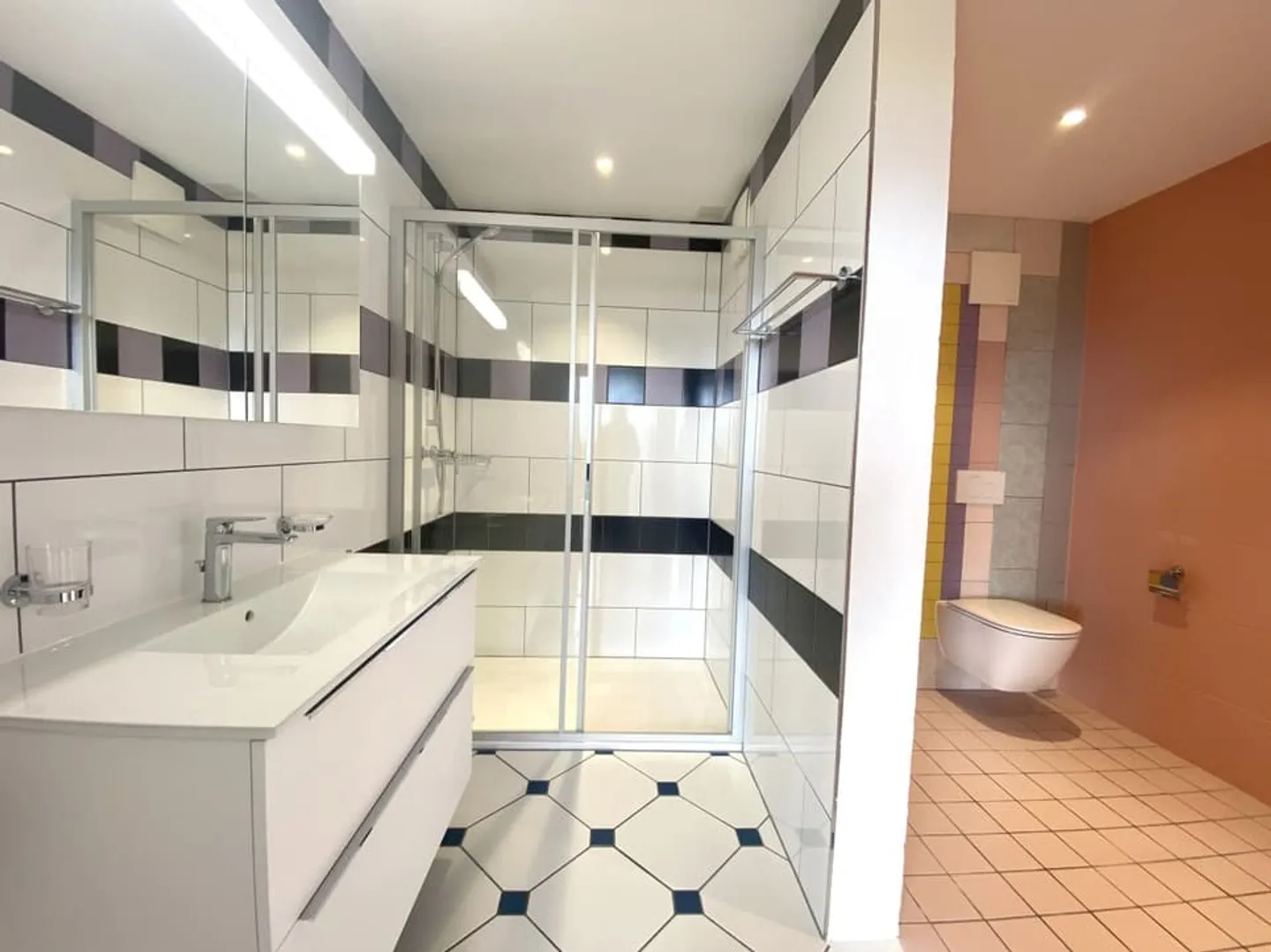 Schöne 2,5-Zimmer-Wohnung in Romont - Foto 3 von 6