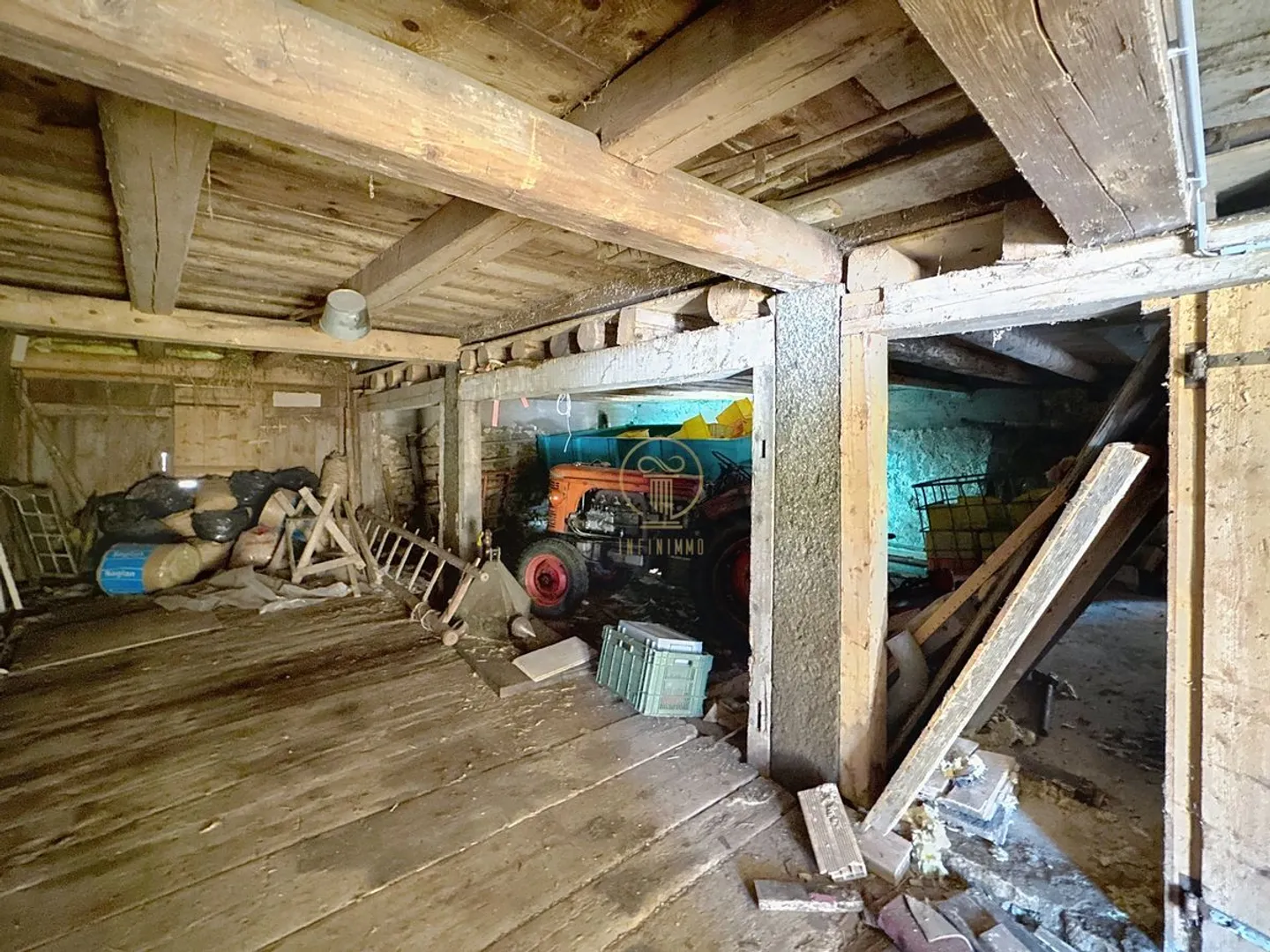 VAULION - Ferme authentique avec caractère à rénover - Photo 4 sur 13