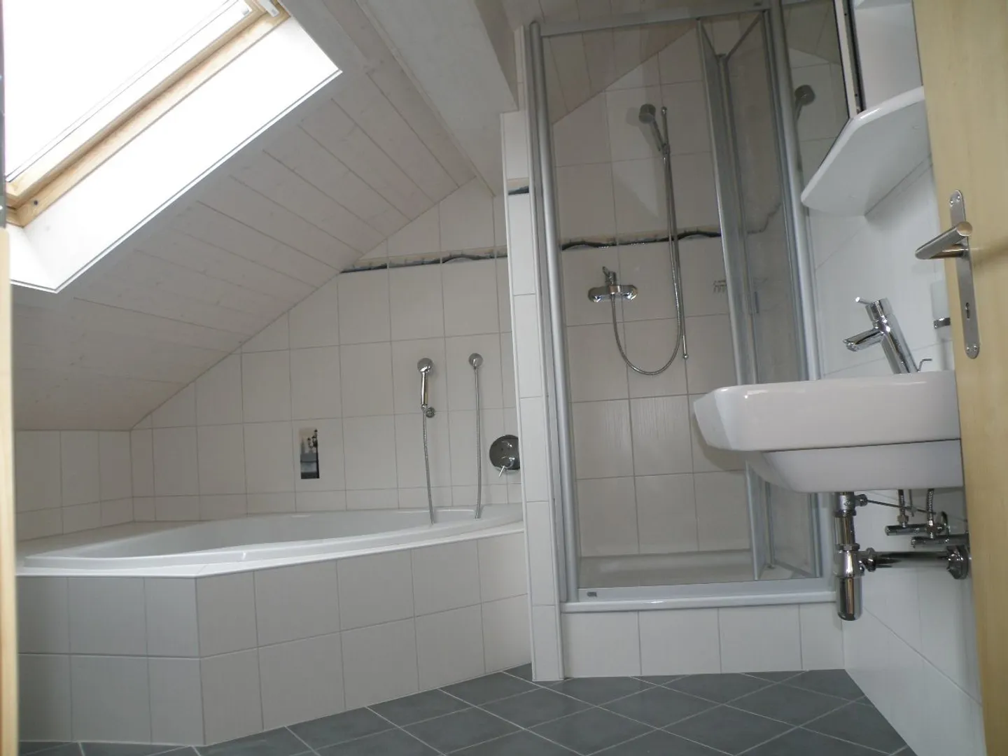 Magnifique duplex en attique avec 5,5 pièces à Sion - Photo 7 sur 8