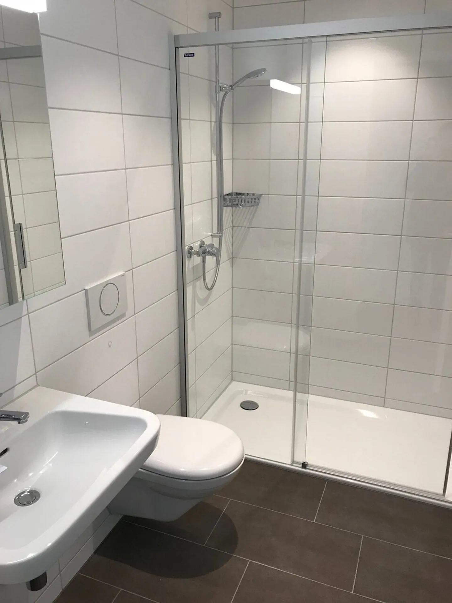 Appartement 4.5 pièces de 94 m² dans le beau Seeland - Photo 4 sur 12