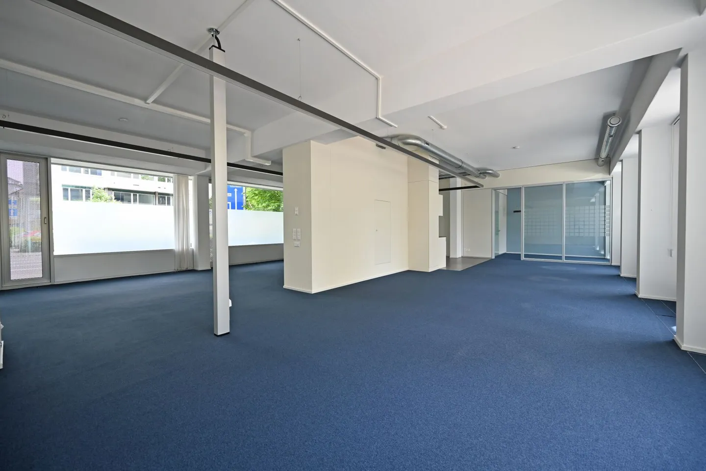 La tua sede aziendale centrale - Spazio ufficio/vendita nel quartiere Mattenhof - Foto 7 di 11