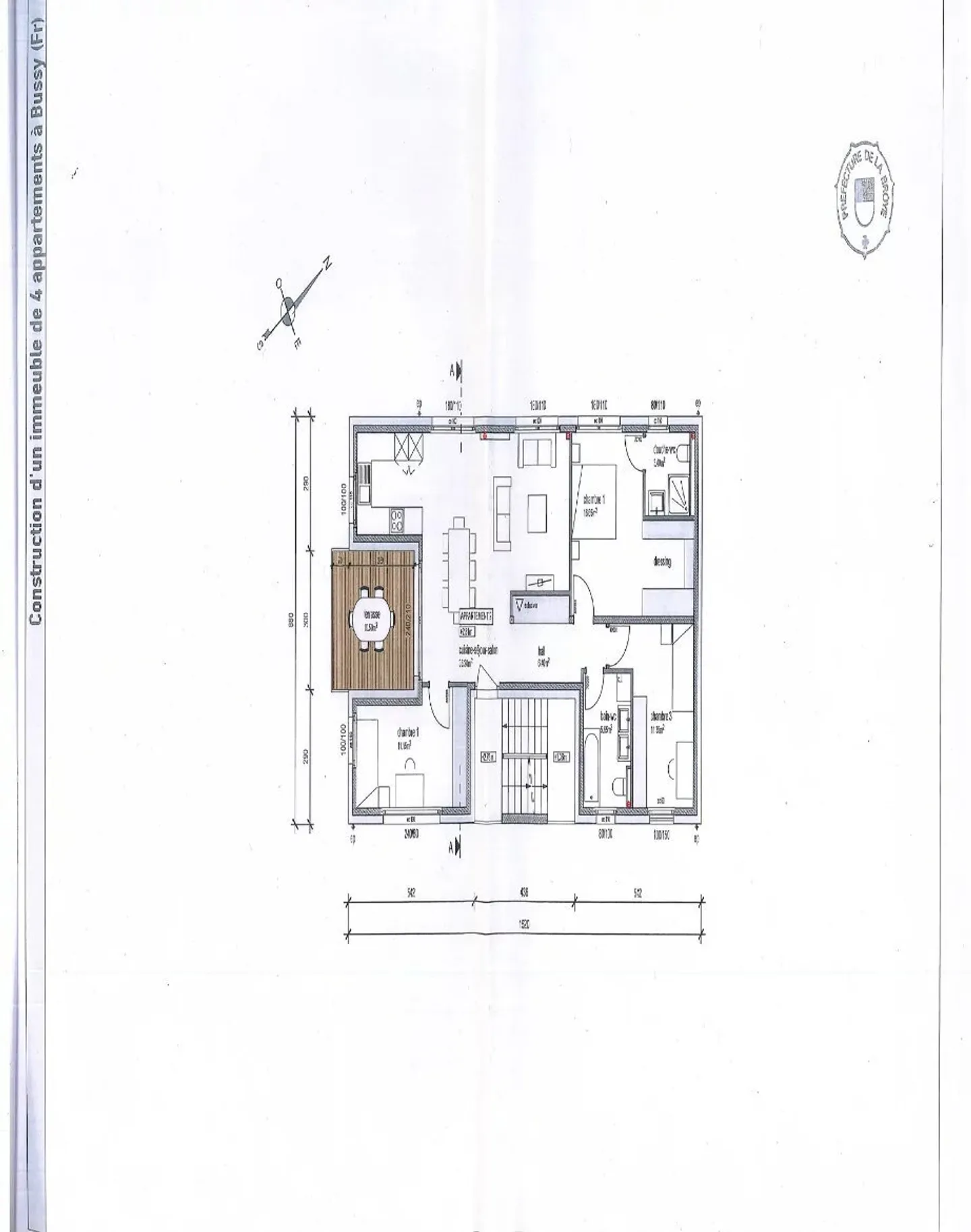 Mixed-use building - Photo 2 of 13
