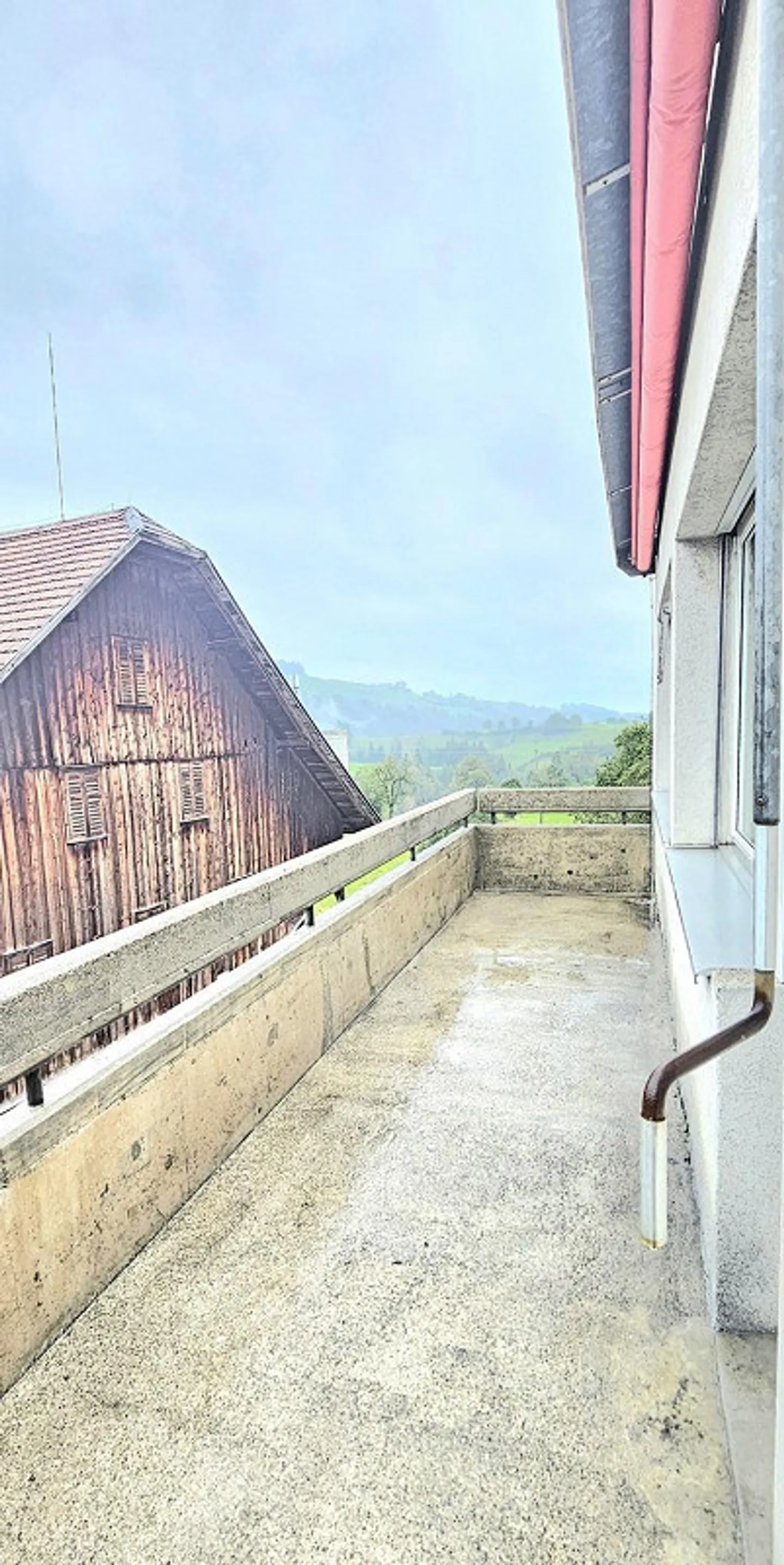 Gross, hell, gemütlich, zentral, Einstellhalle - Foto 11 von 13