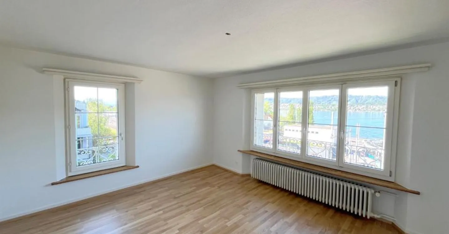 Apartment in a unique location in Zurich Seefeld - limited until 30.09.2027! - Photo 2 of 5