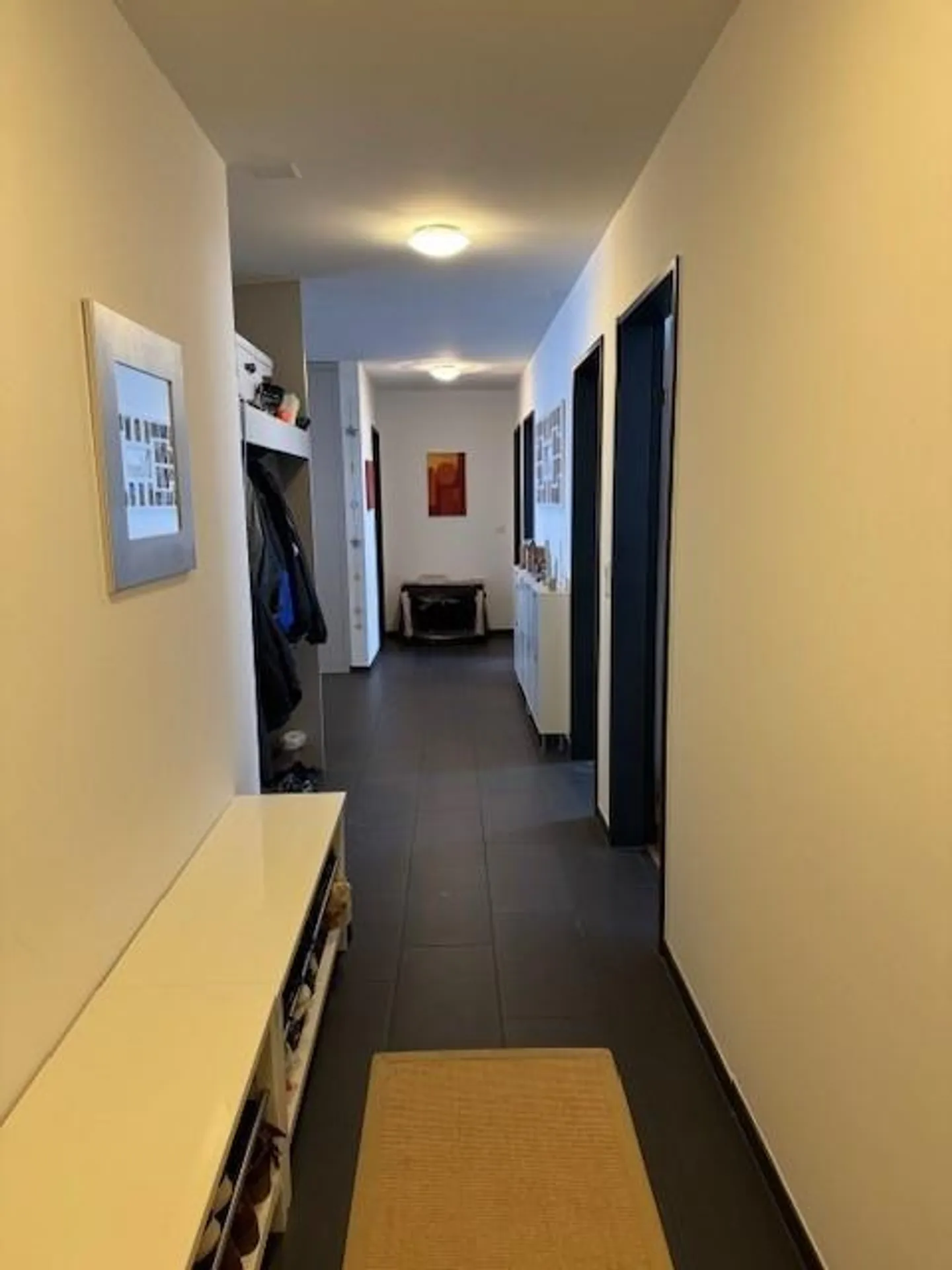 Geräumige Wohnung mit Terrasse - Foto 5 von 9